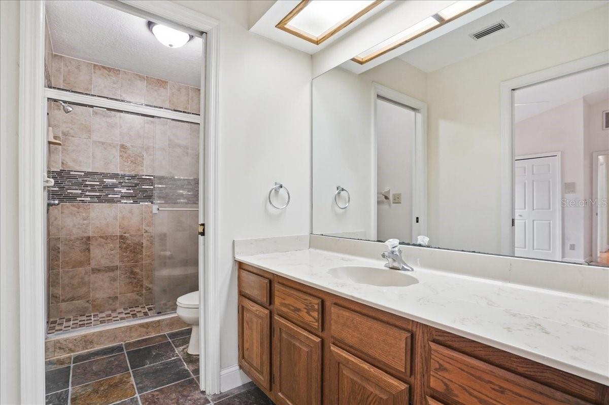 Image 33 of 42 For 860 Sand Pine Drive Ne