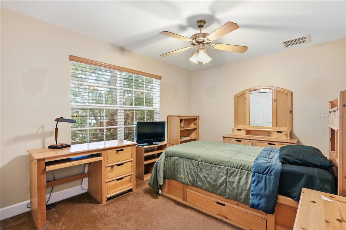 Image 34 of 42 For 860 Sand Pine Drive Ne