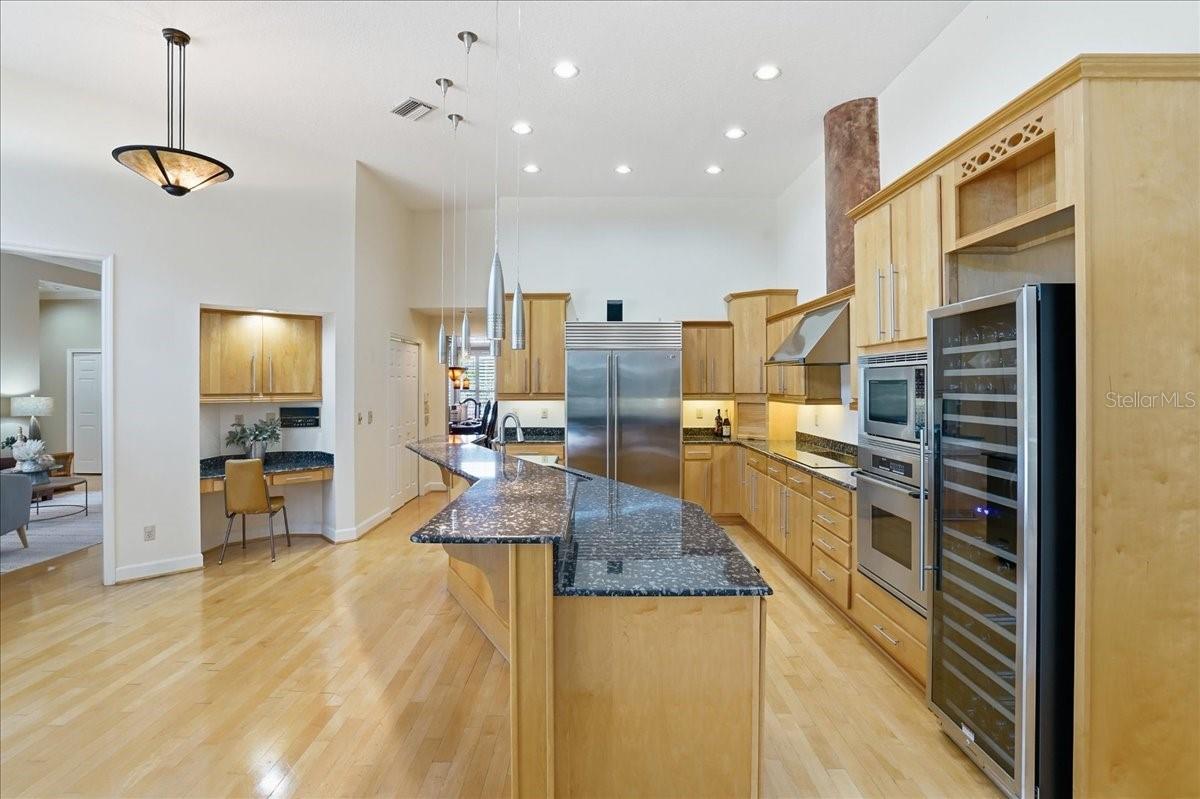 Image 7 of 42 For 860 Sand Pine Drive Ne