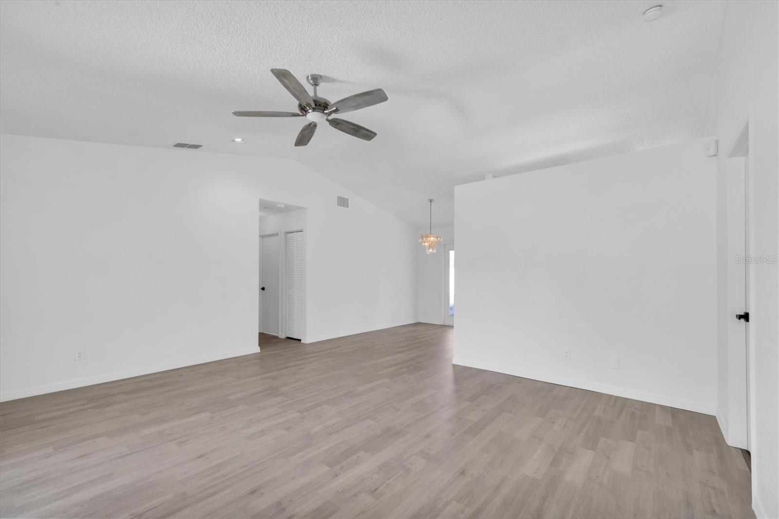 Image 7 of 30 For 8793 58th Street N