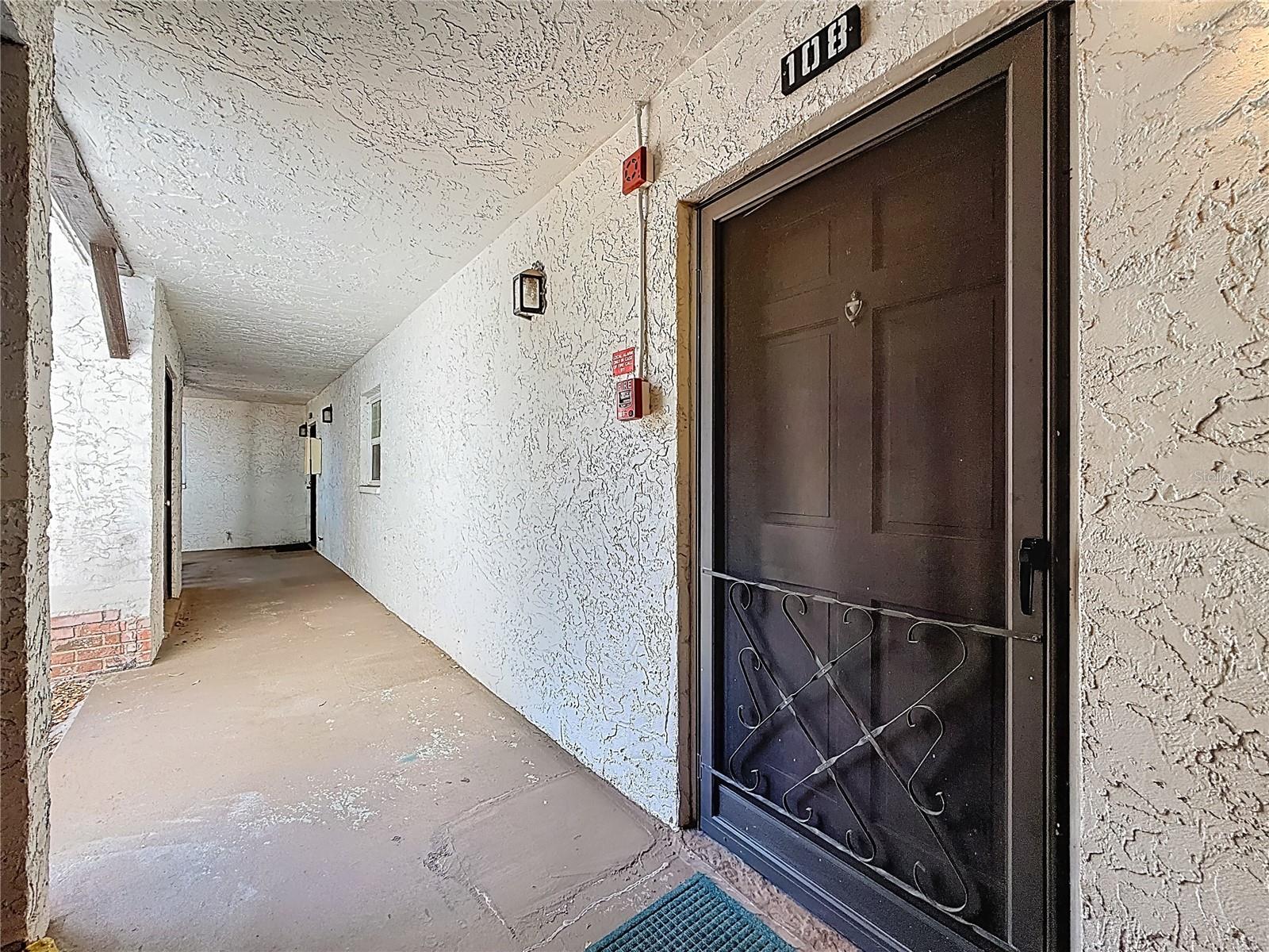 Image 3 of 56 For 360 Bayshore Boulevard 108