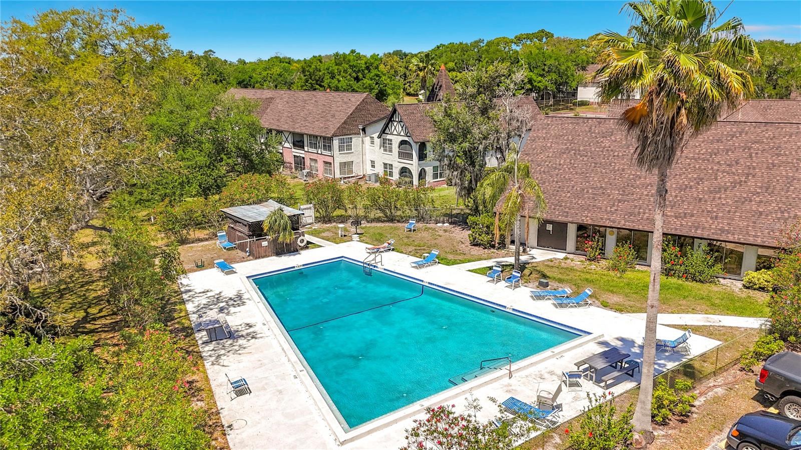 Image 32 of 56 For 360 Bayshore Boulevard 108