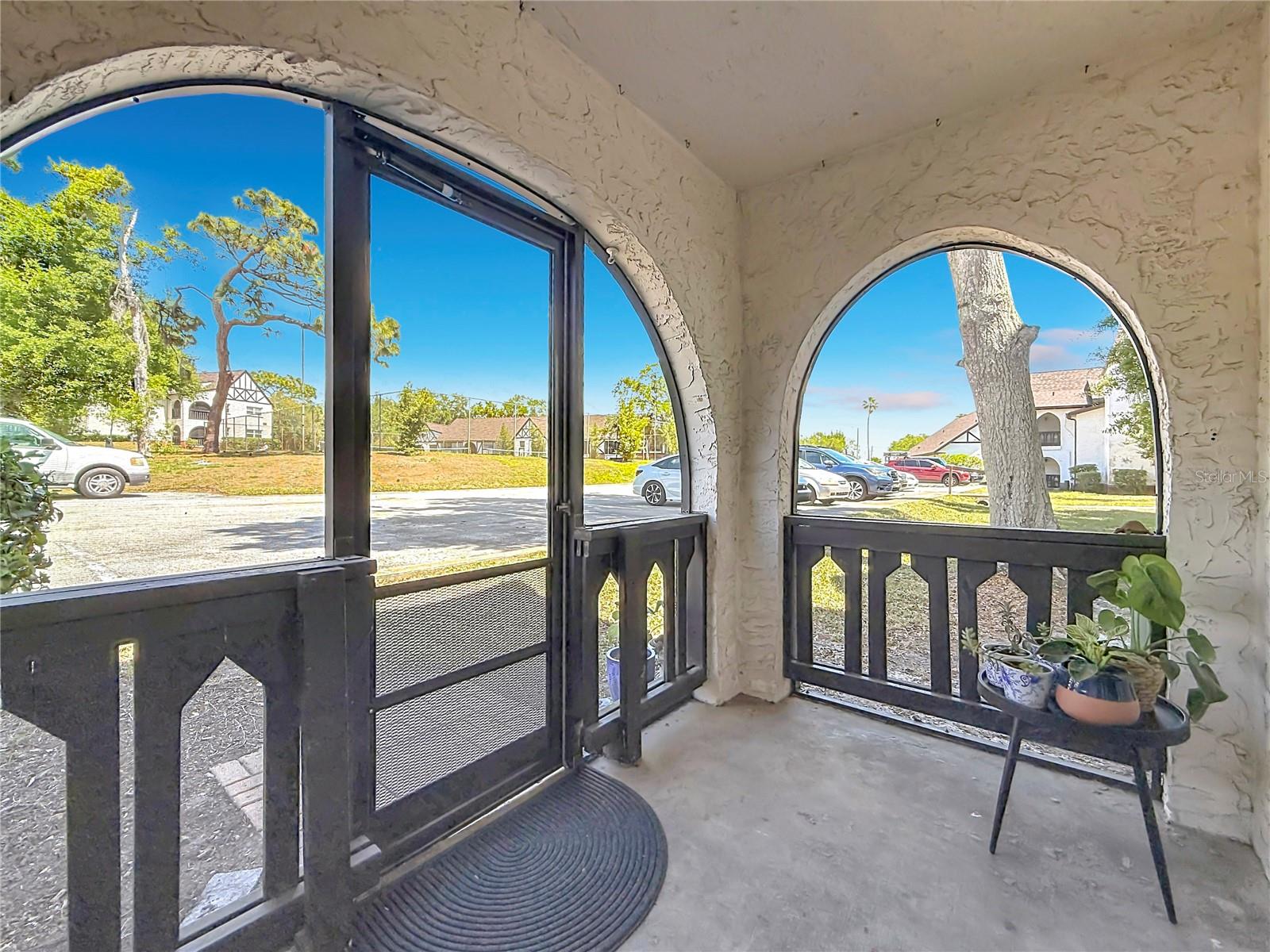 Image 4 of 56 For 360 Bayshore Boulevard 108