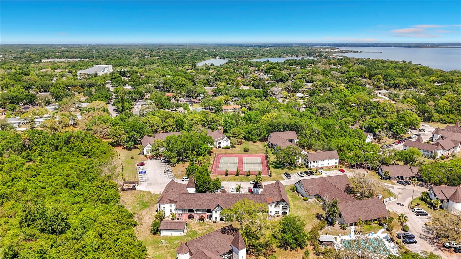 Image 47 of 56 For 360 Bayshore Boulevard 108