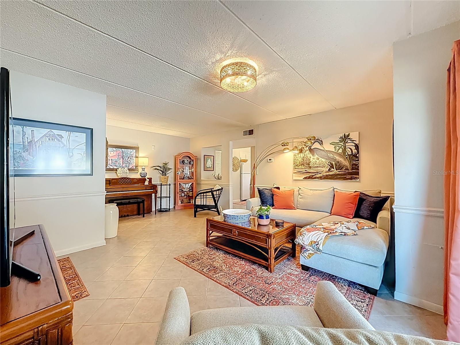 Image 8 of 56 For 360 Bayshore Boulevard 108