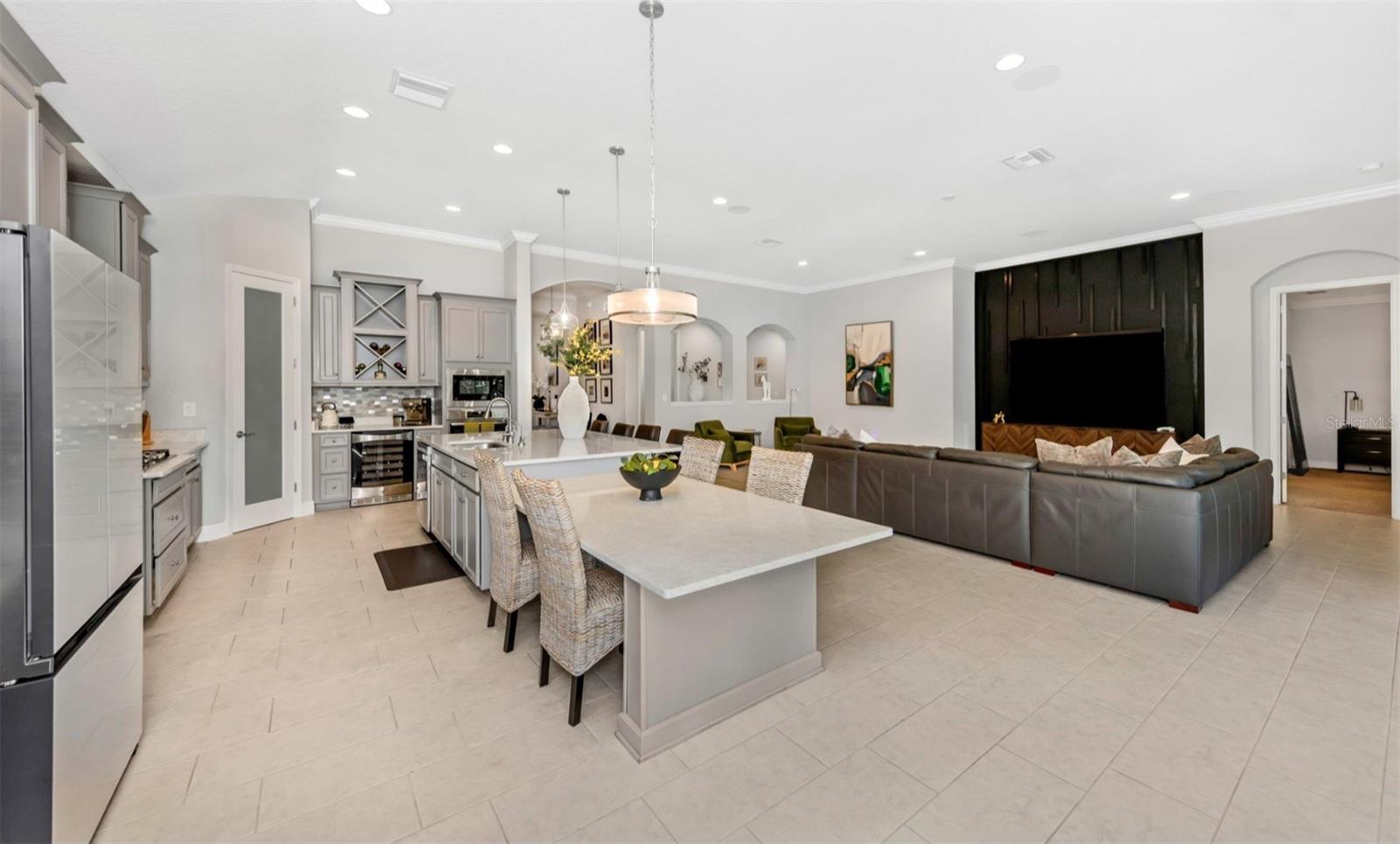 Image 11 of 43 For 6916 Neopolitan Court