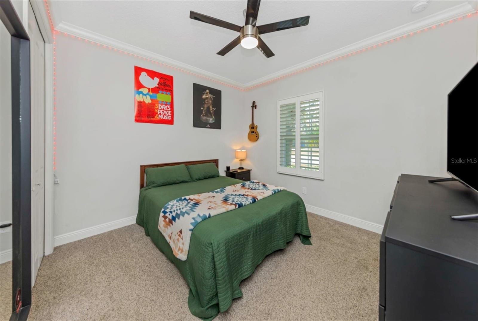 Image 36 of 43 For 6916 Neopolitan Court