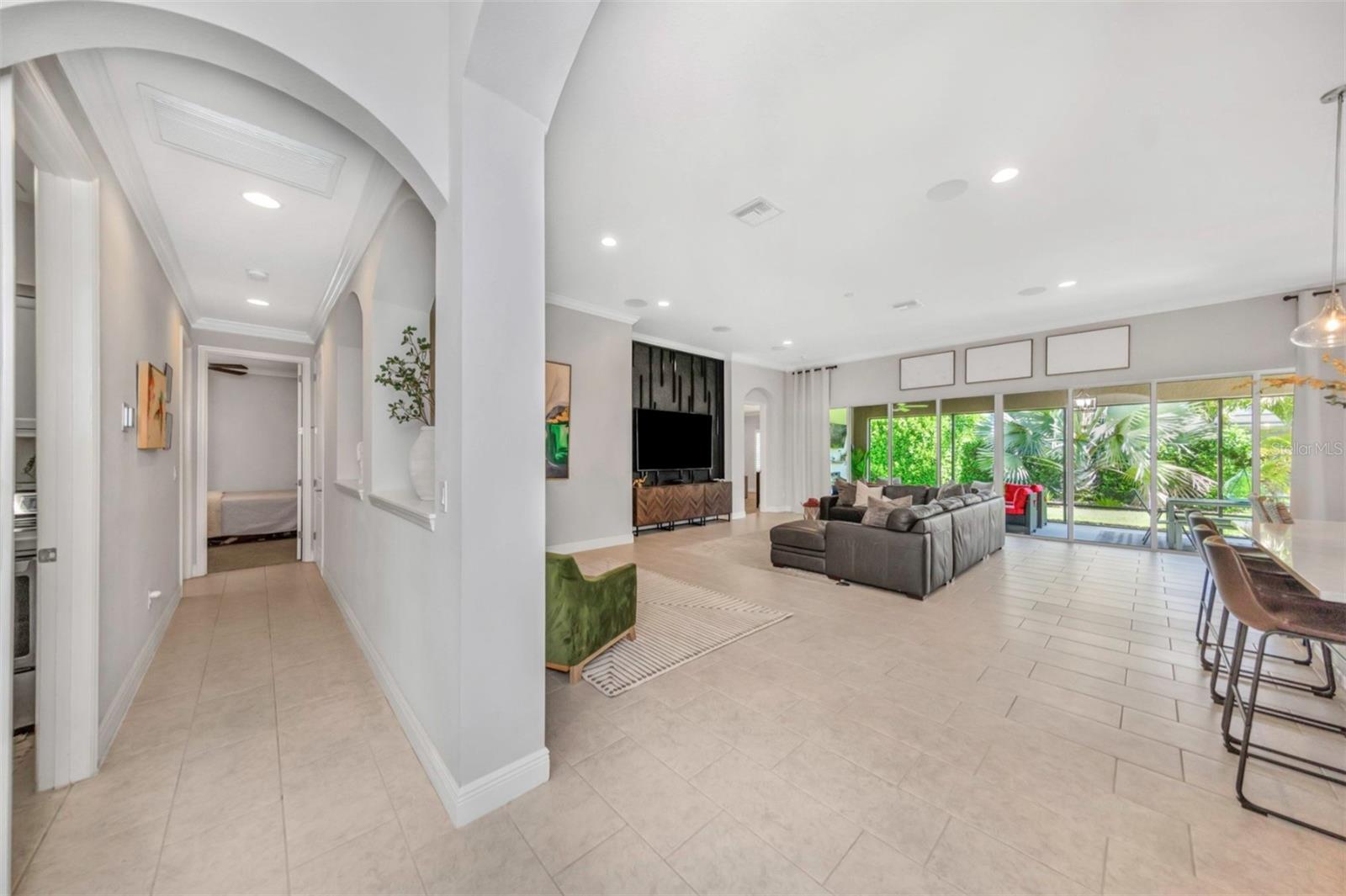 Image 8 of 43 For 6916 Neopolitan Court