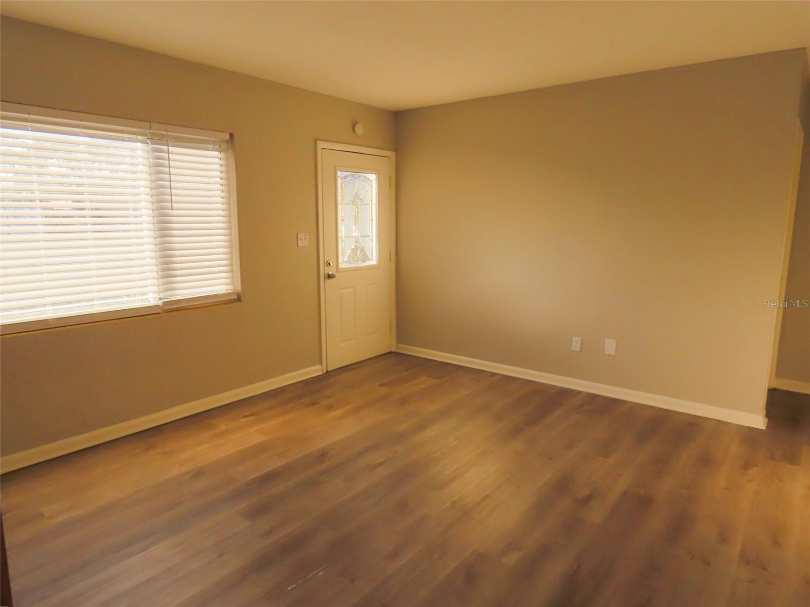 Image 3 of 30 For 1461 Jefferson Avenue