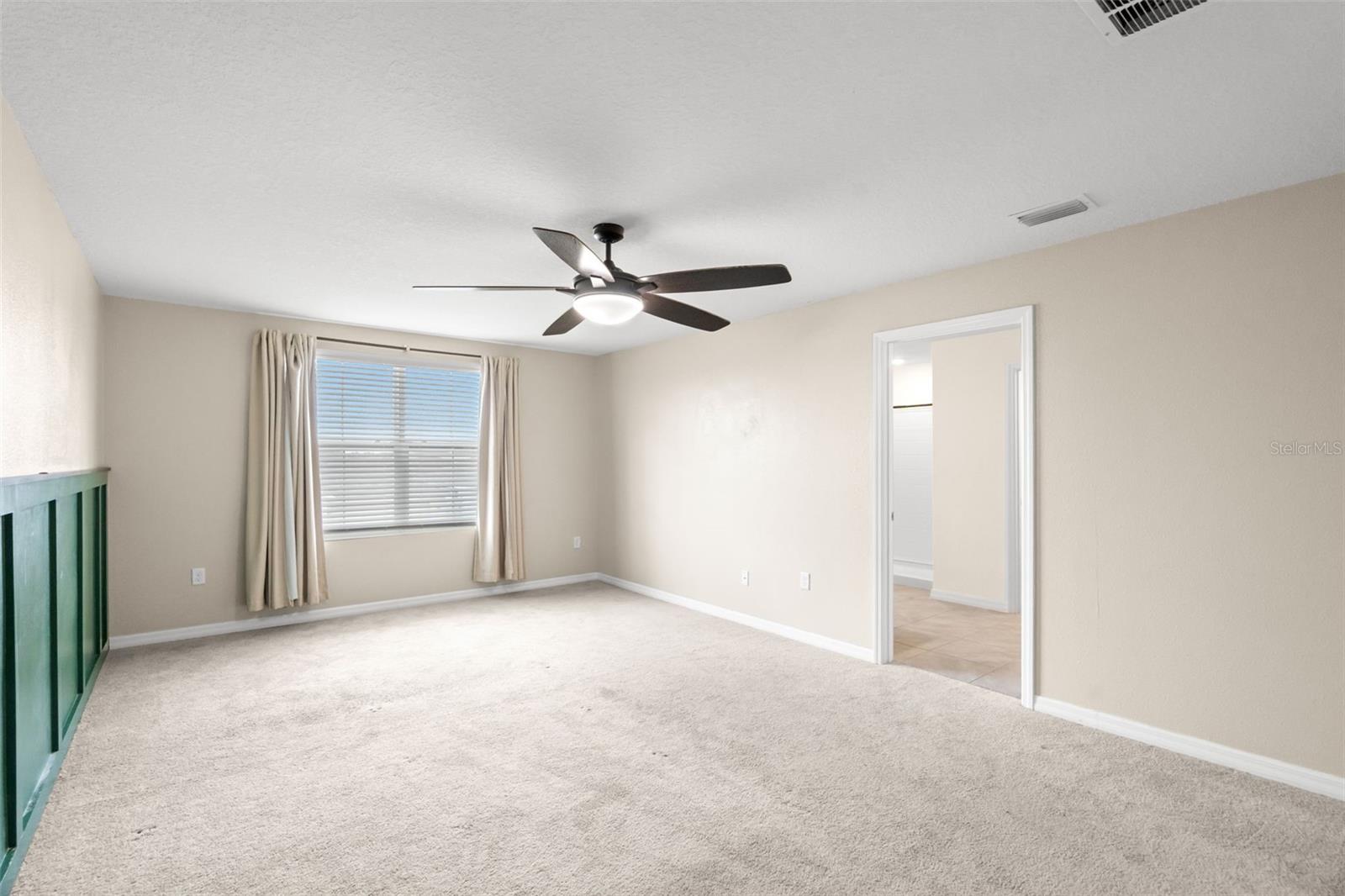 Image 16 of 49 For 2818 Gumbo Limbo Drive