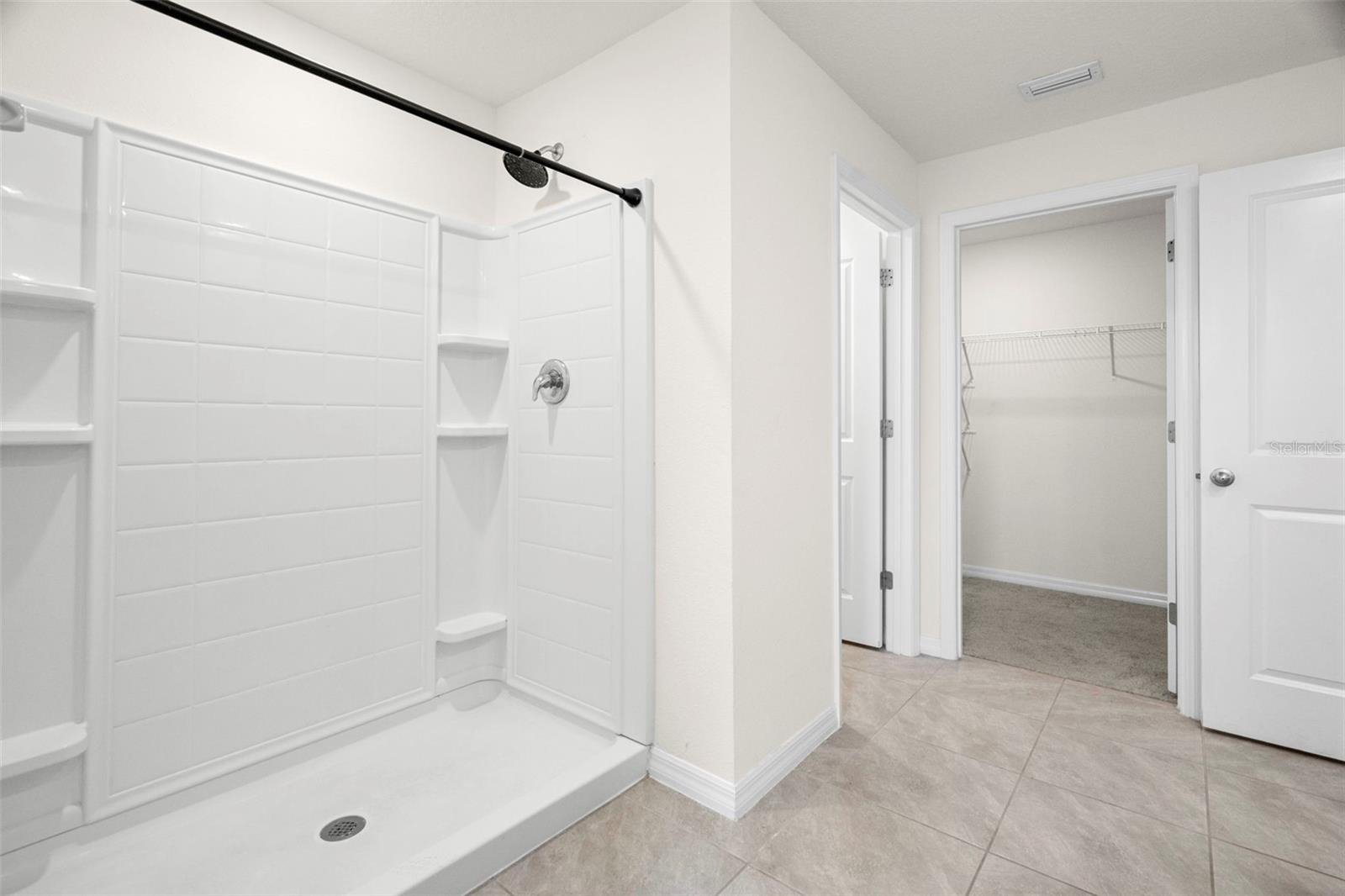 Image 21 of 49 For 2818 Gumbo Limbo Drive