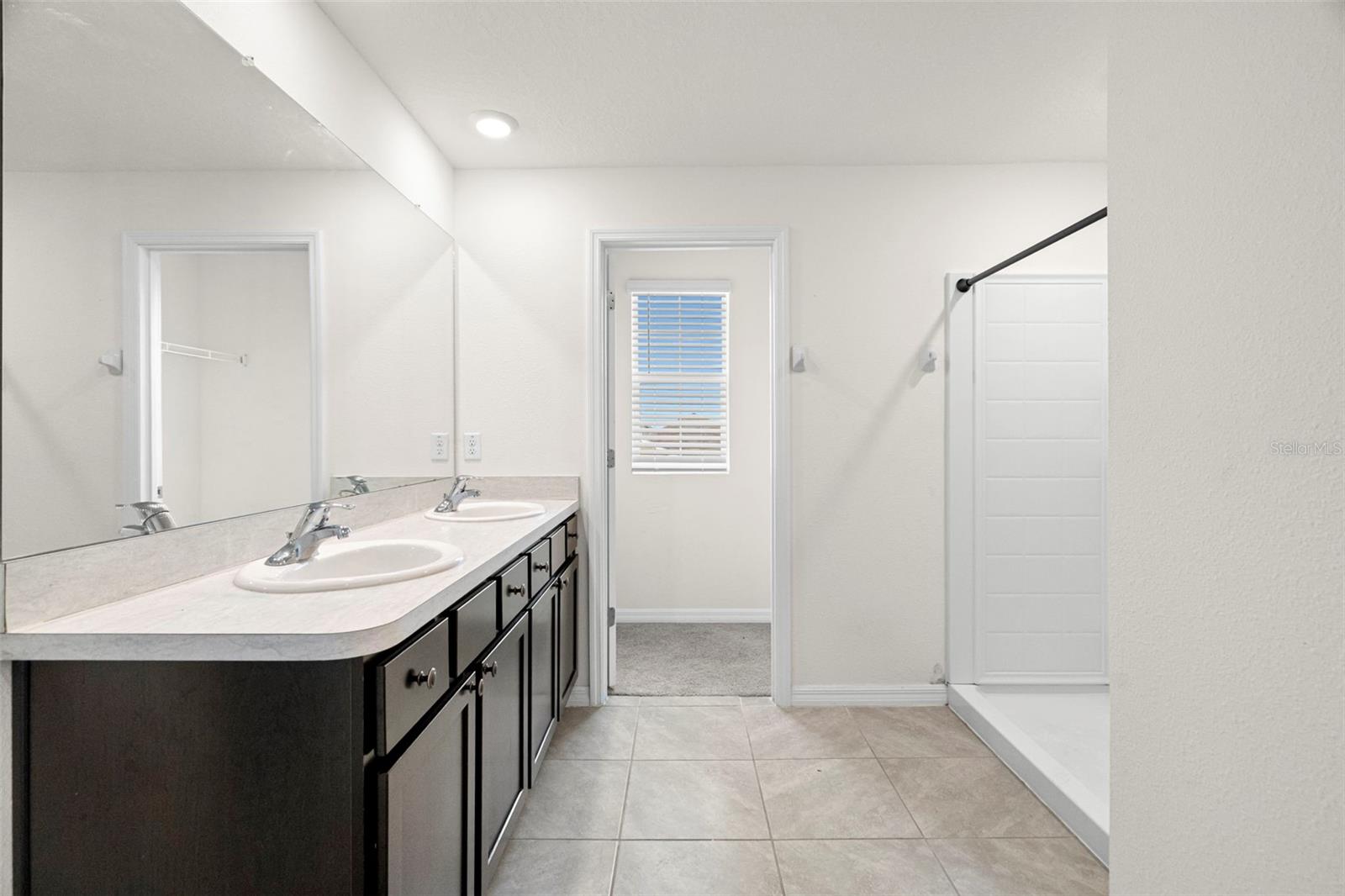 Image 22 of 49 For 2818 Gumbo Limbo Drive