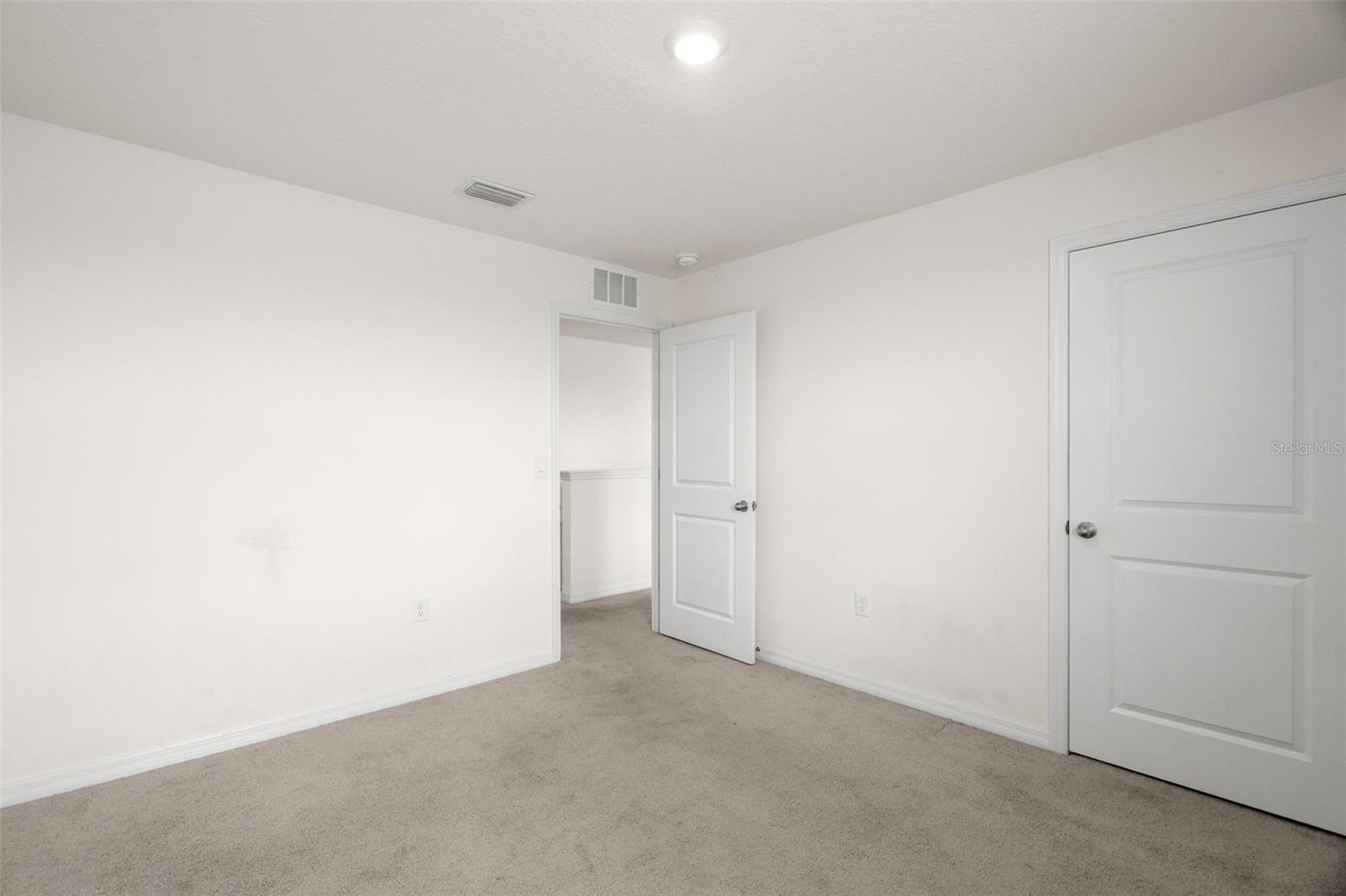 Image 24 of 49 For 2818 Gumbo Limbo Drive