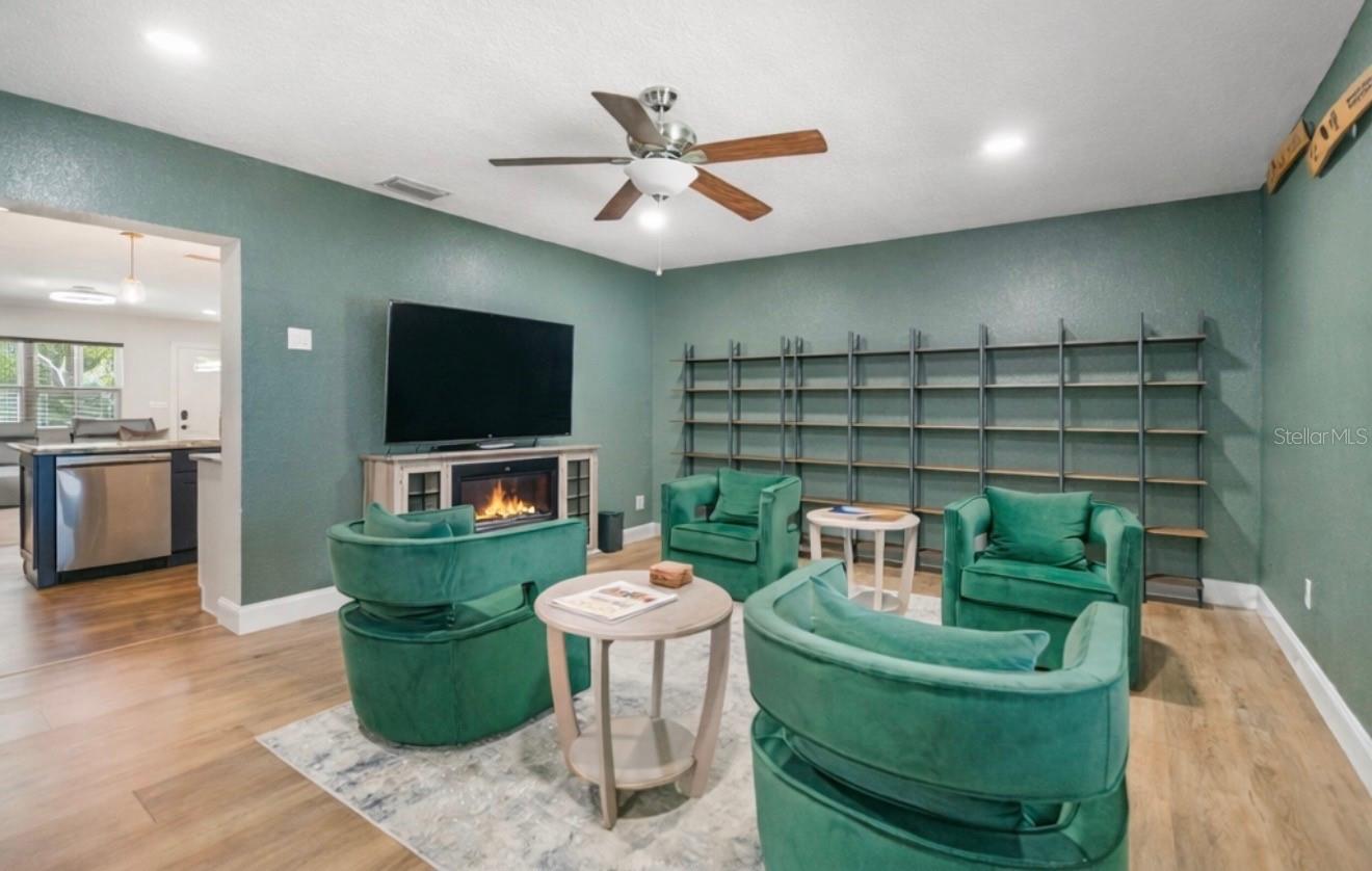 Image 10 of 29 For 9653 Golden Grove Street