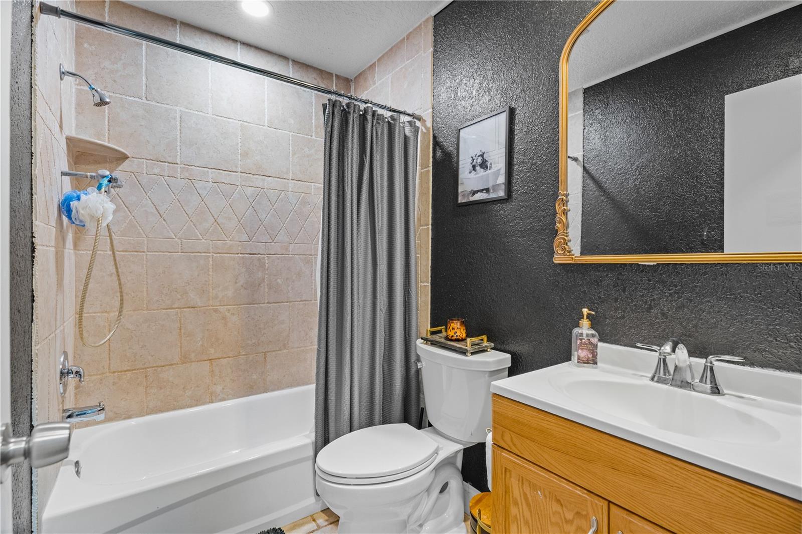 Image 16 of 29 For 9653 Golden Grove Street