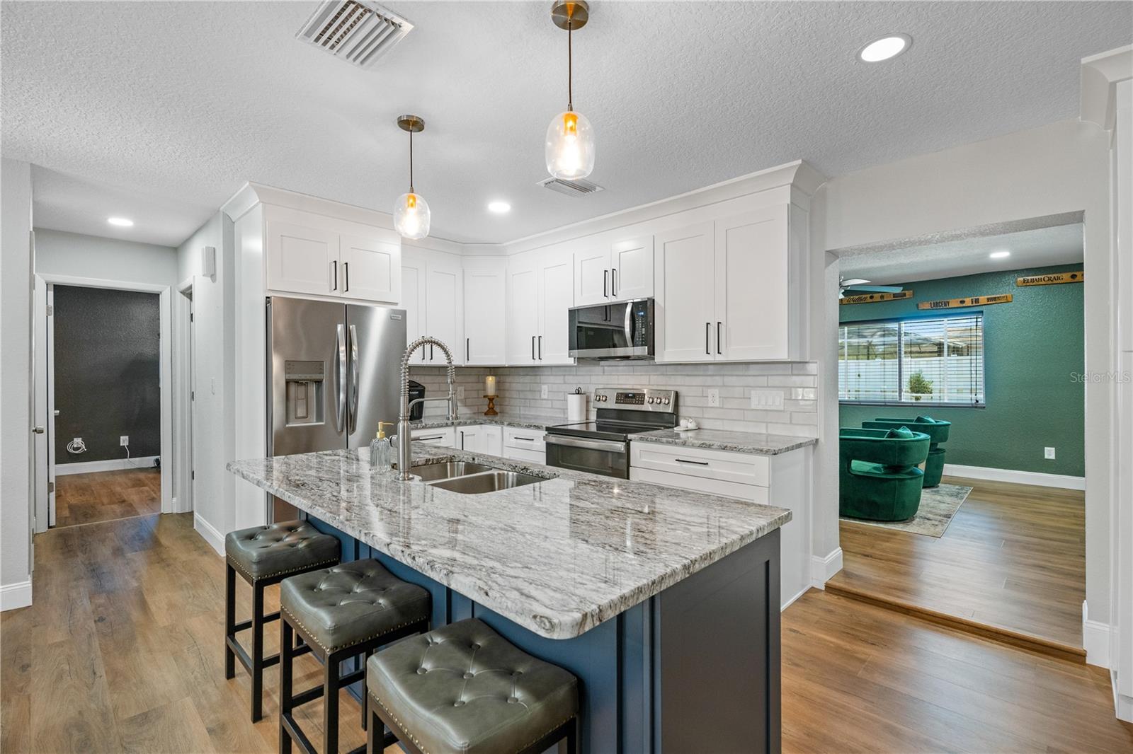 Image 3 of 29 For 9653 Golden Grove Street