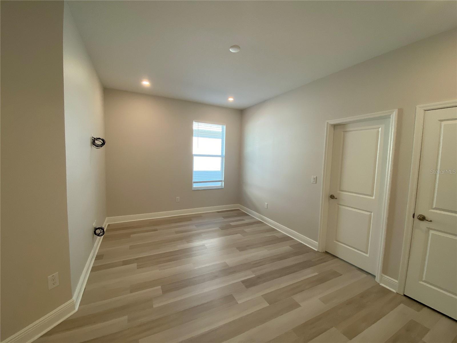 Image 12 of 38 For 34273 Radley Way