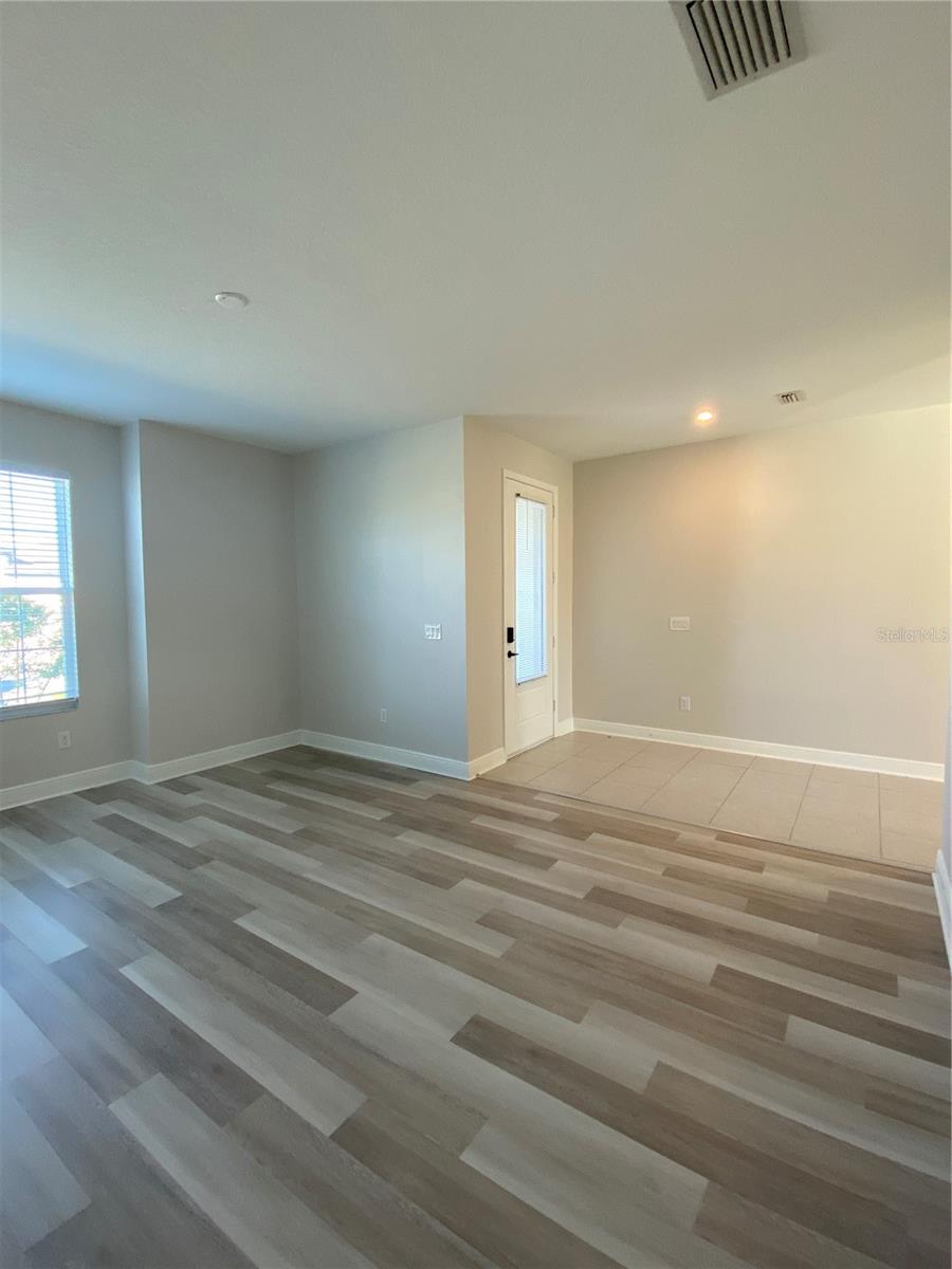 Image 5 of 38 For 34273 Radley Way