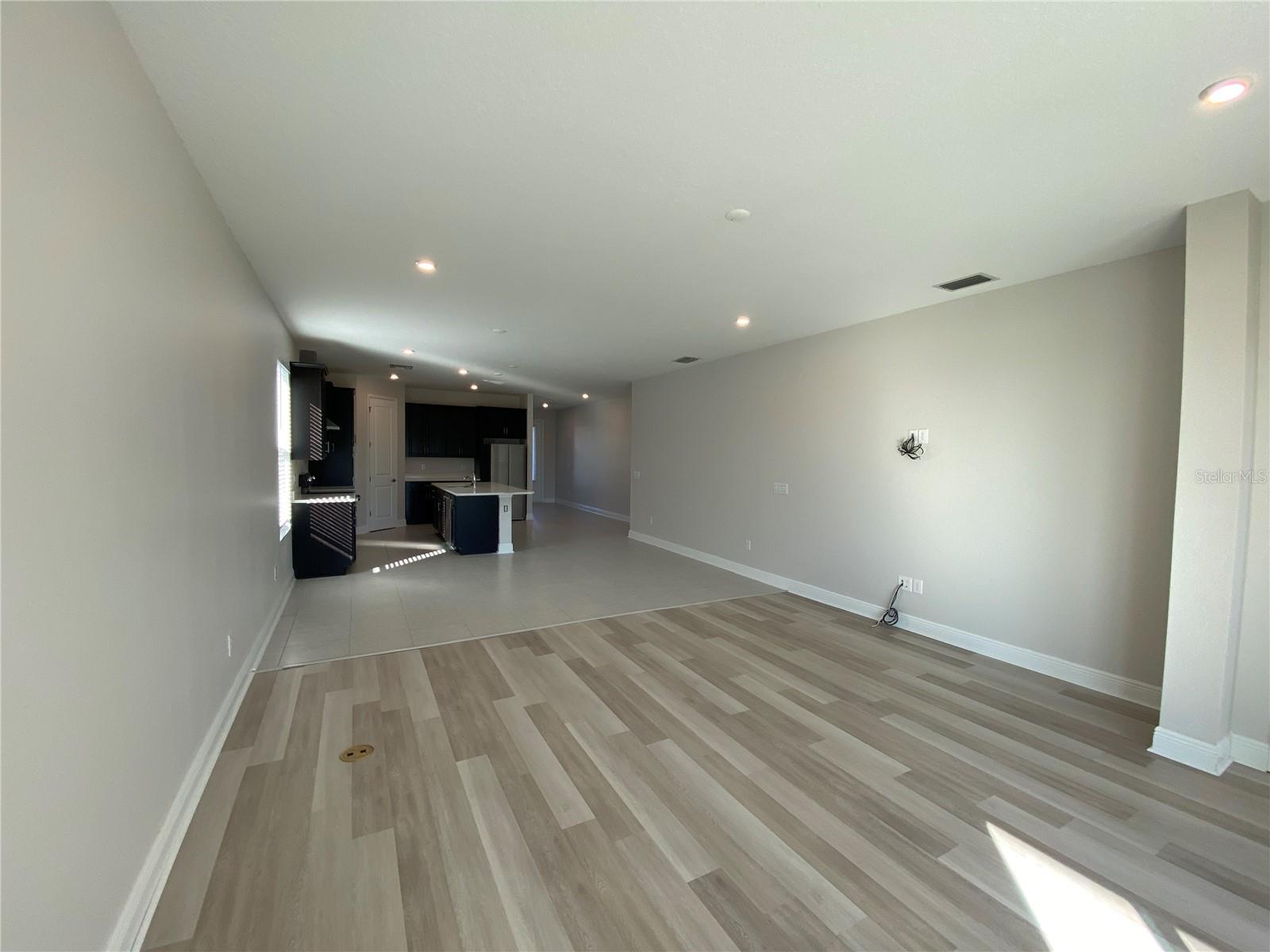 Image 9 of 38 For 34273 Radley Way