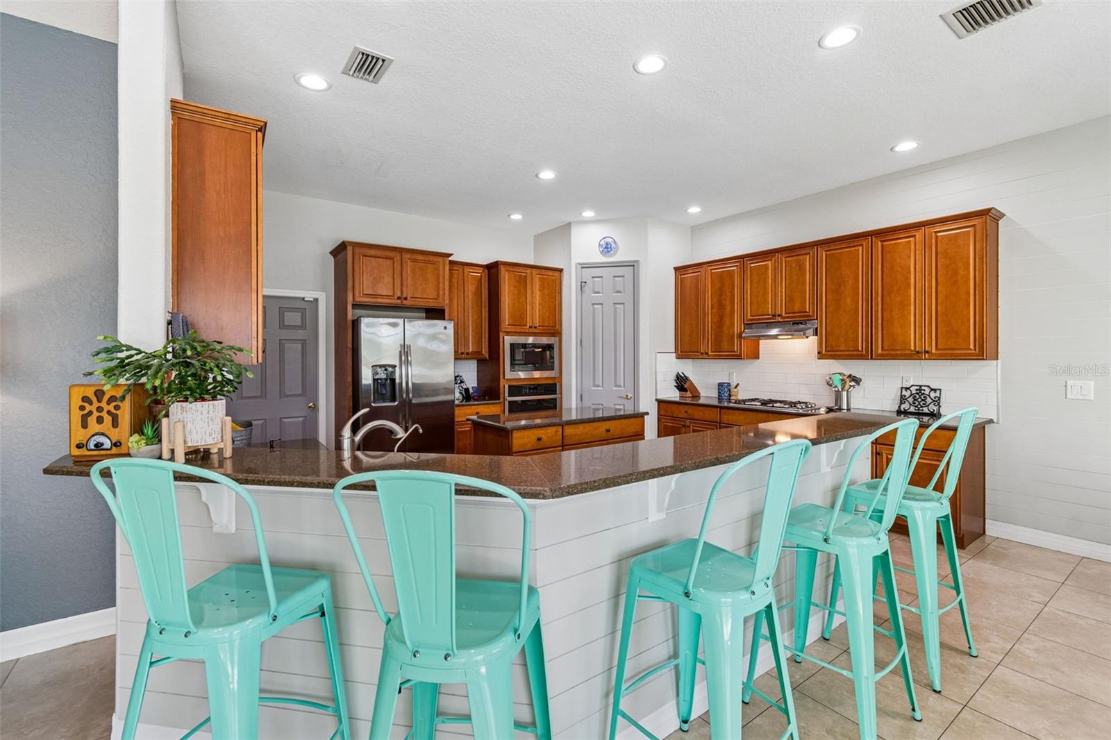 Listing photo id 11 for 11830 Newberry Grove Loop