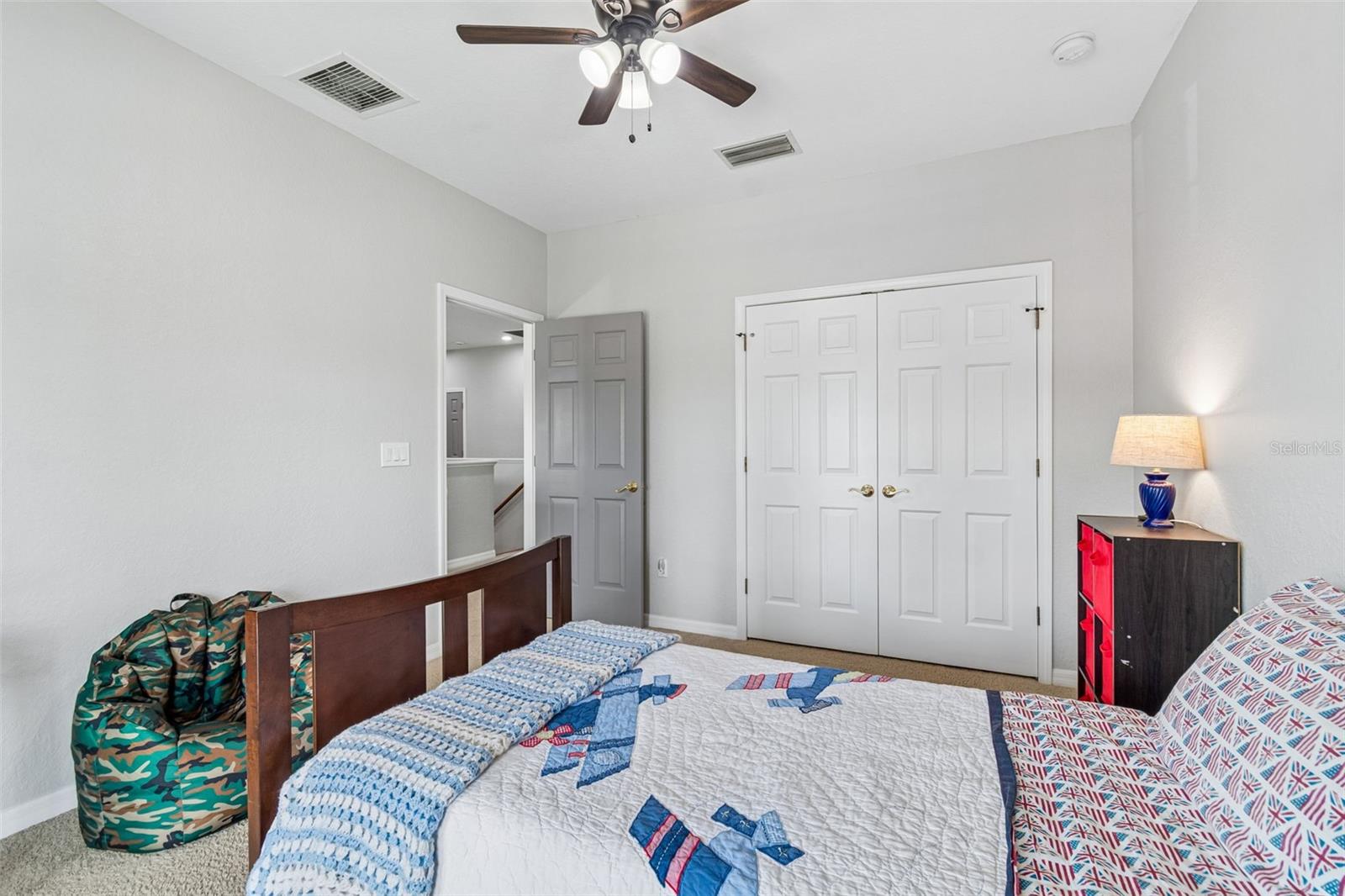 Listing photo id 22 for 11830 Newberry Grove Loop