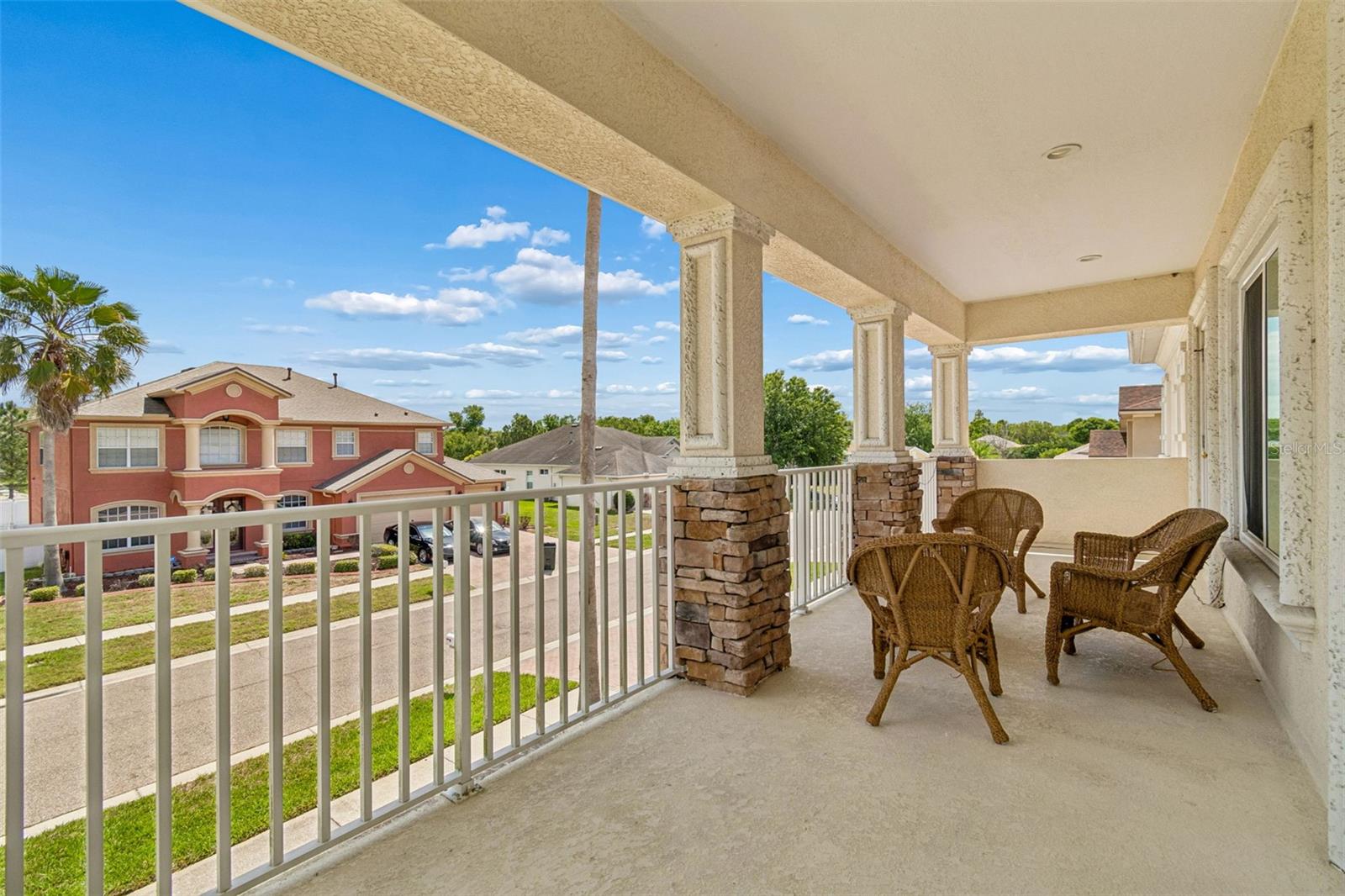 Listing photo id 23 for 11830 Newberry Grove Loop