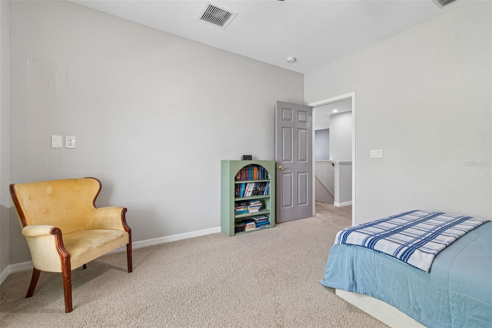 Listing photo id 27 for 11830 Newberry Grove Loop