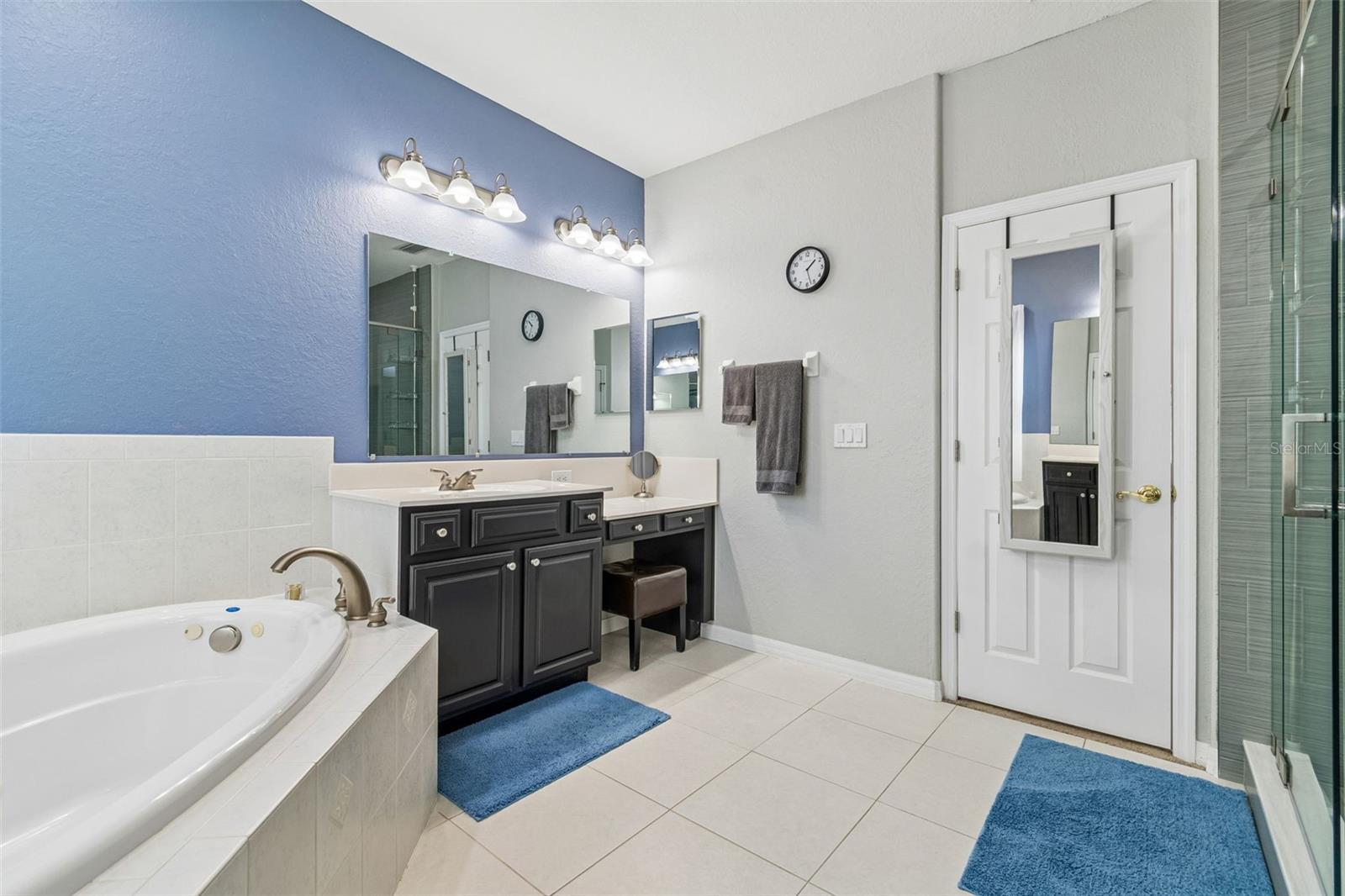 Listing photo id 39 for 11830 Newberry Grove Loop