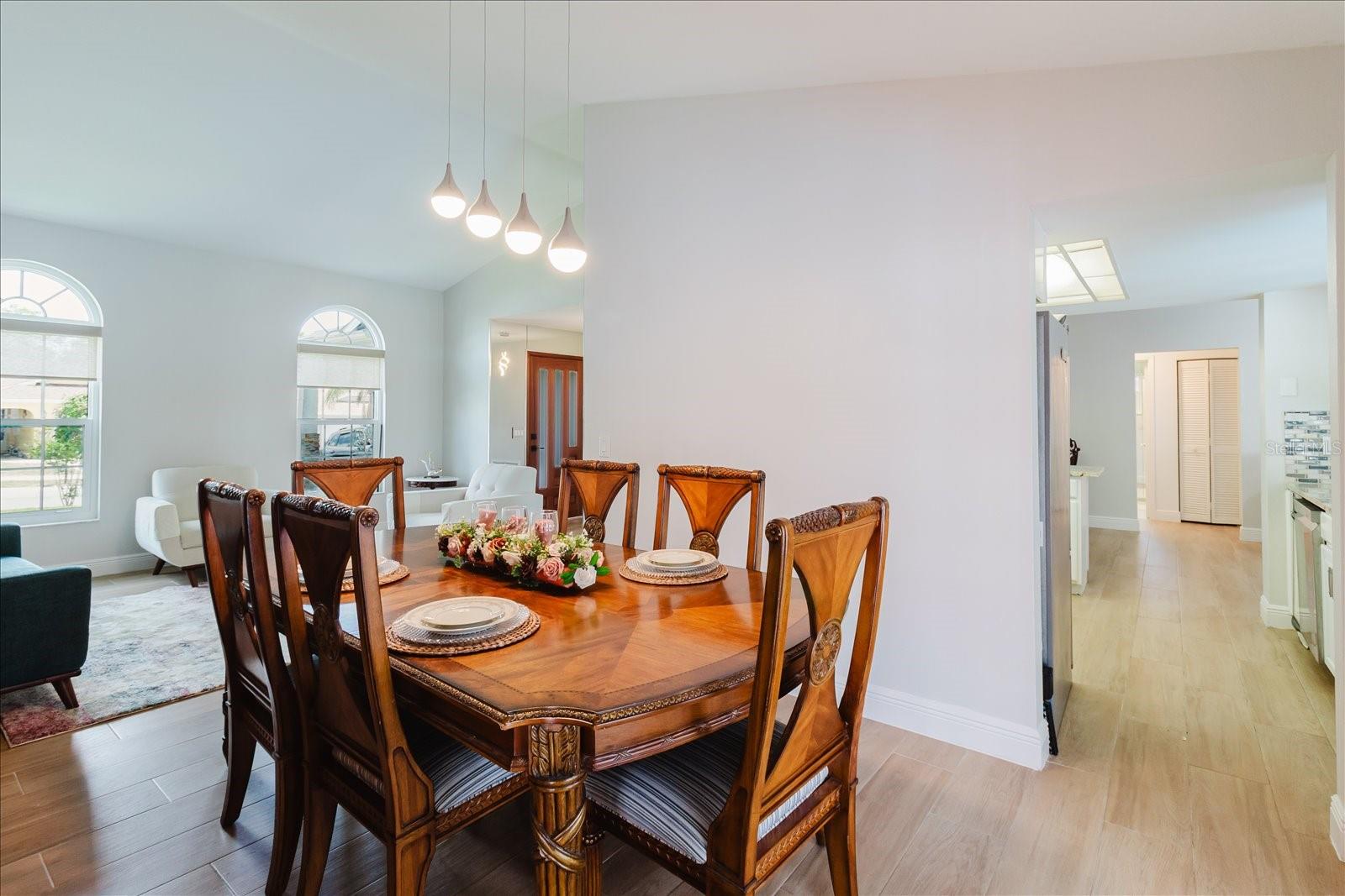 Image 24 of 88 For 8112 Golden Bear Loop