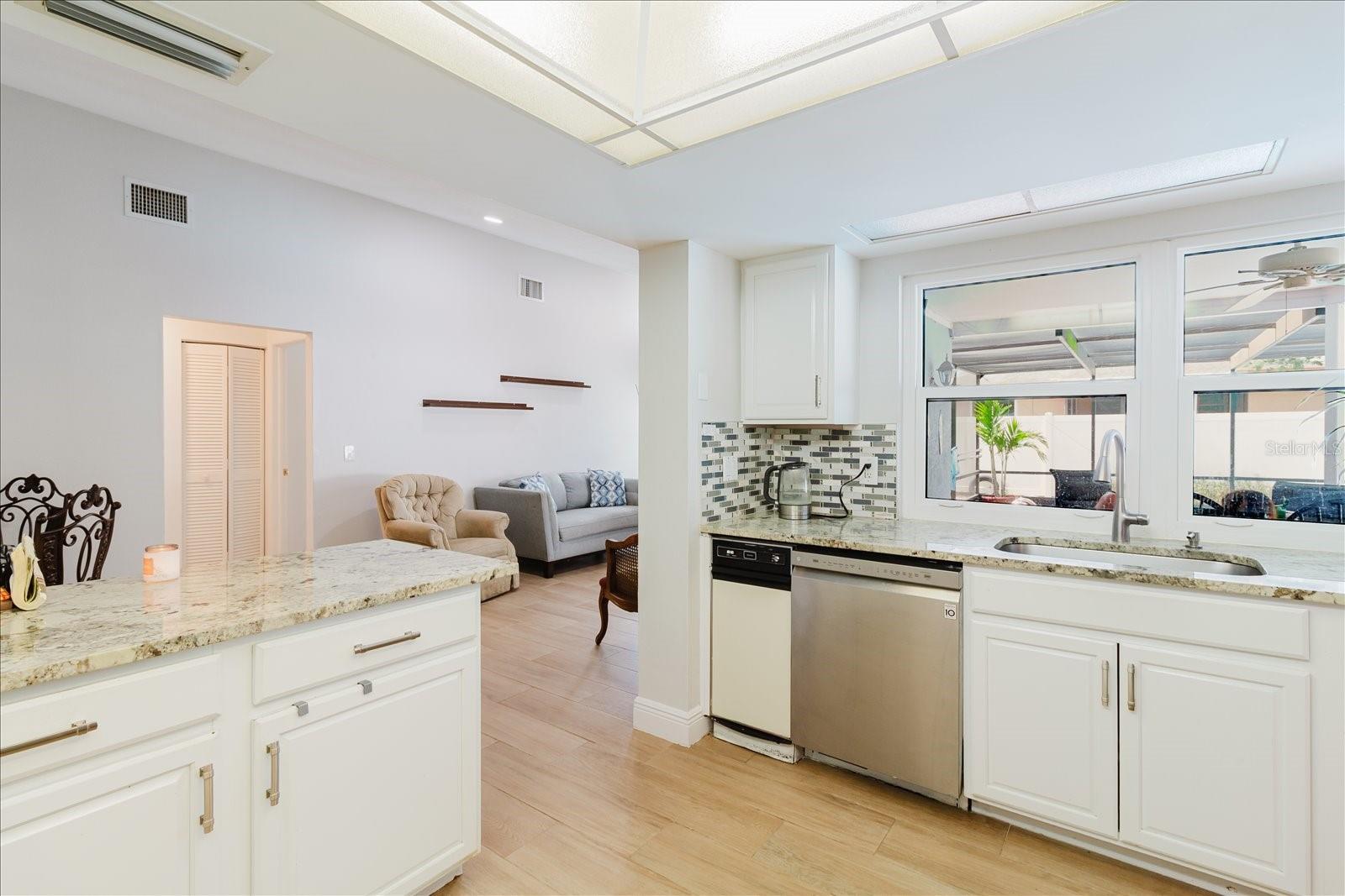 Image 29 of 88 For 8112 Golden Bear Loop