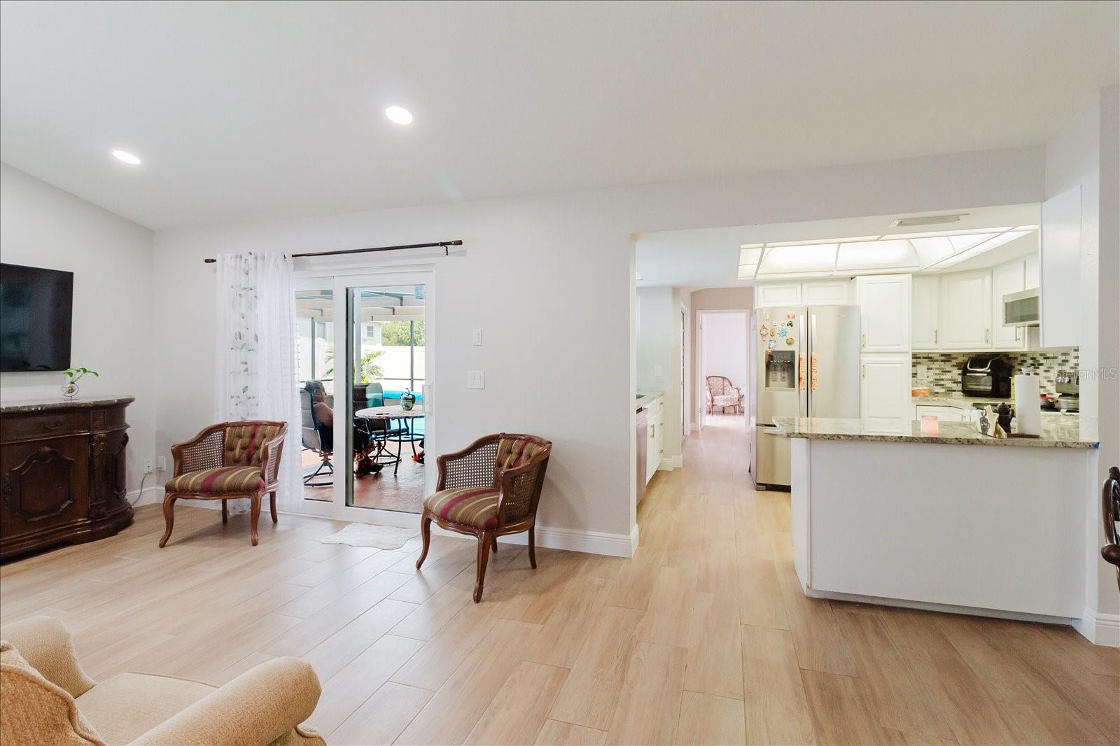 Image 40 of 88 For 8112 Golden Bear Loop