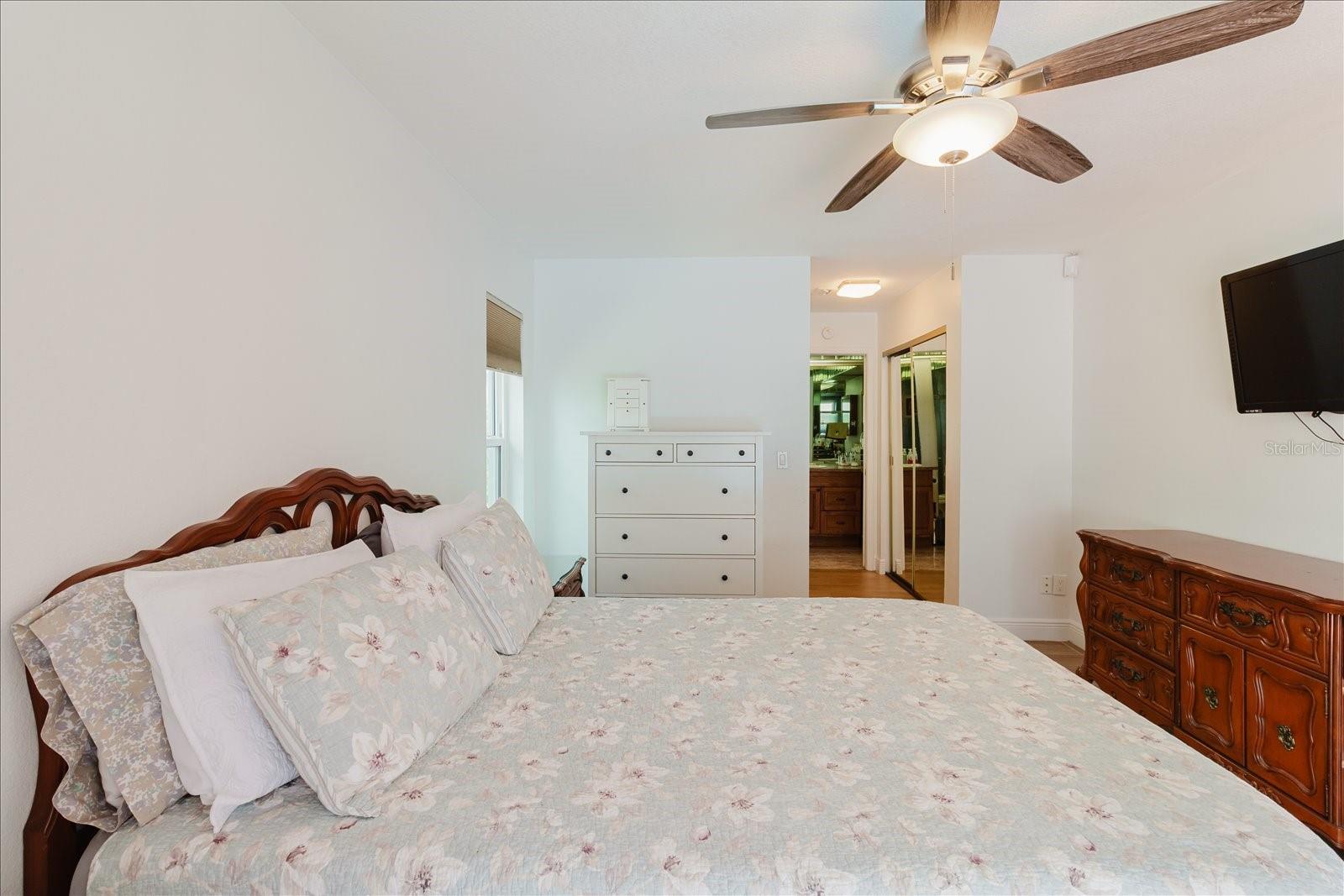 Image 42 of 88 For 8112 Golden Bear Loop