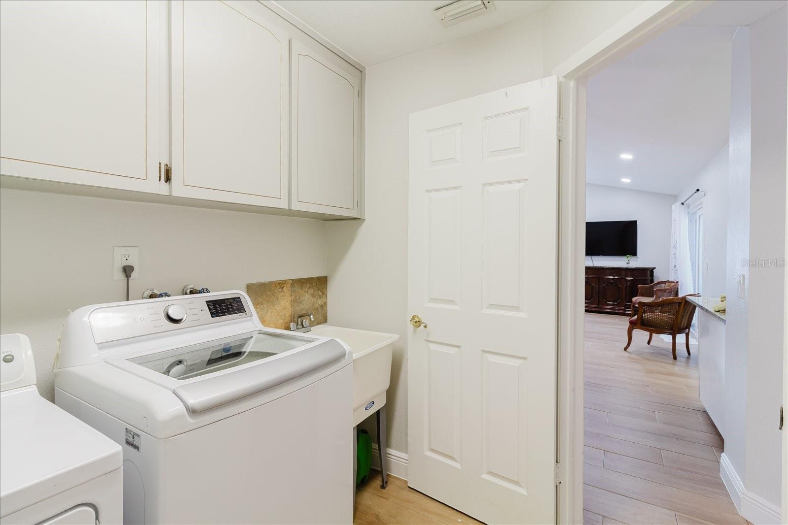 Image 56 of 88 For 8112 Golden Bear Loop