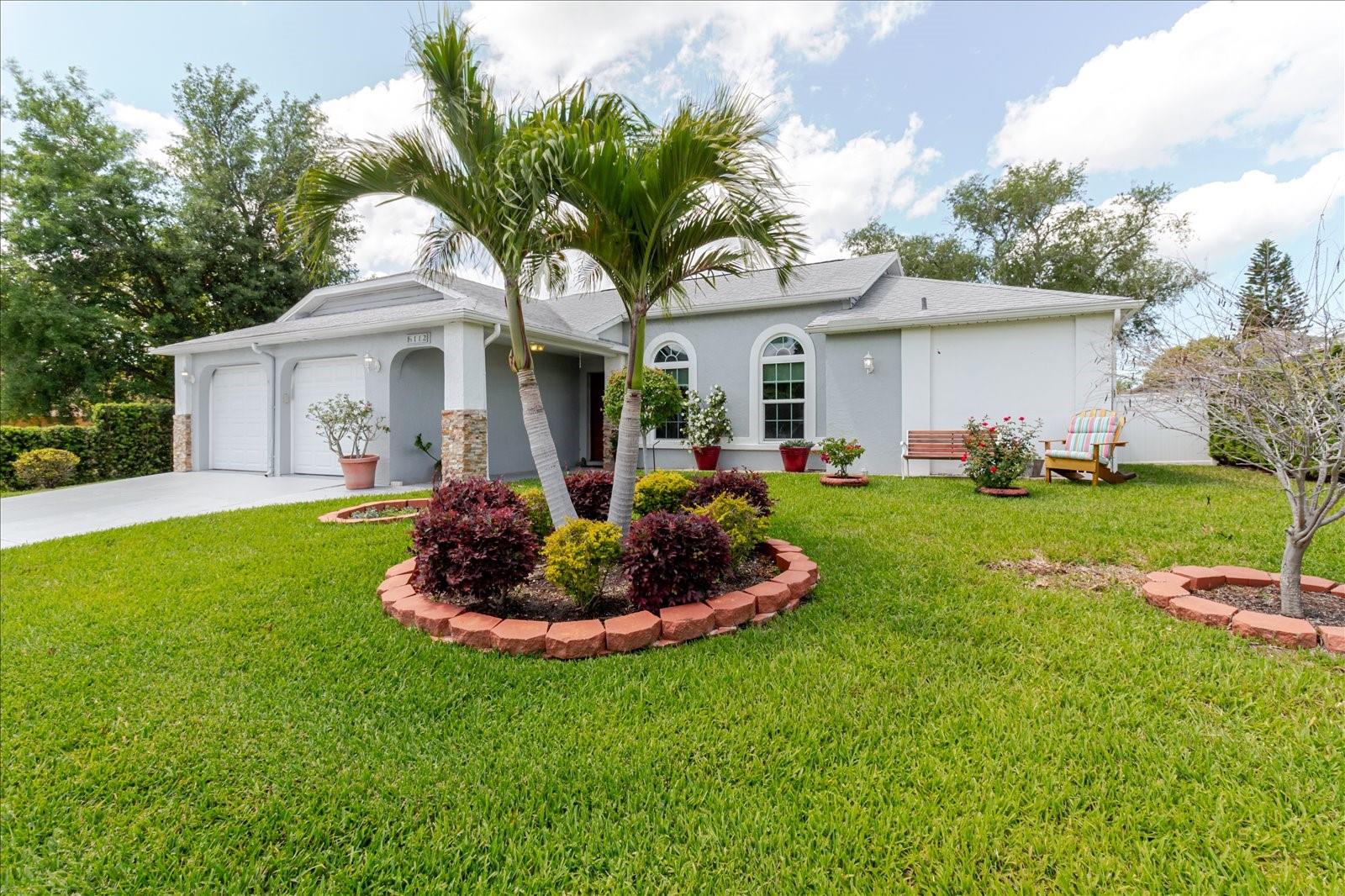 Image 8 of 88 For 8112 Golden Bear Loop