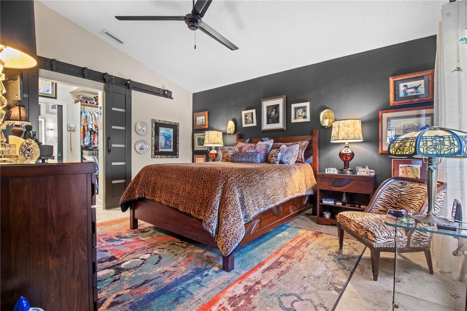 Listing photo id 30 for 70 Center Oak Circle
