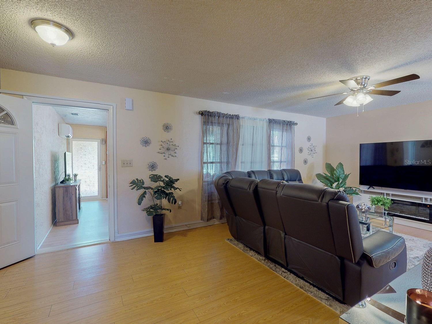 Image 10 of 46 For 5763 55th Terrace N