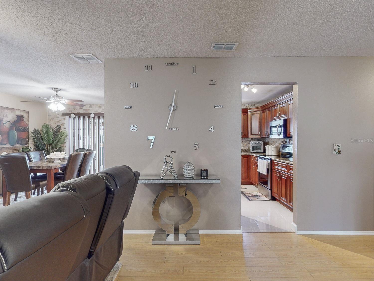 Image 12 of 46 For 5763 55th Terrace N