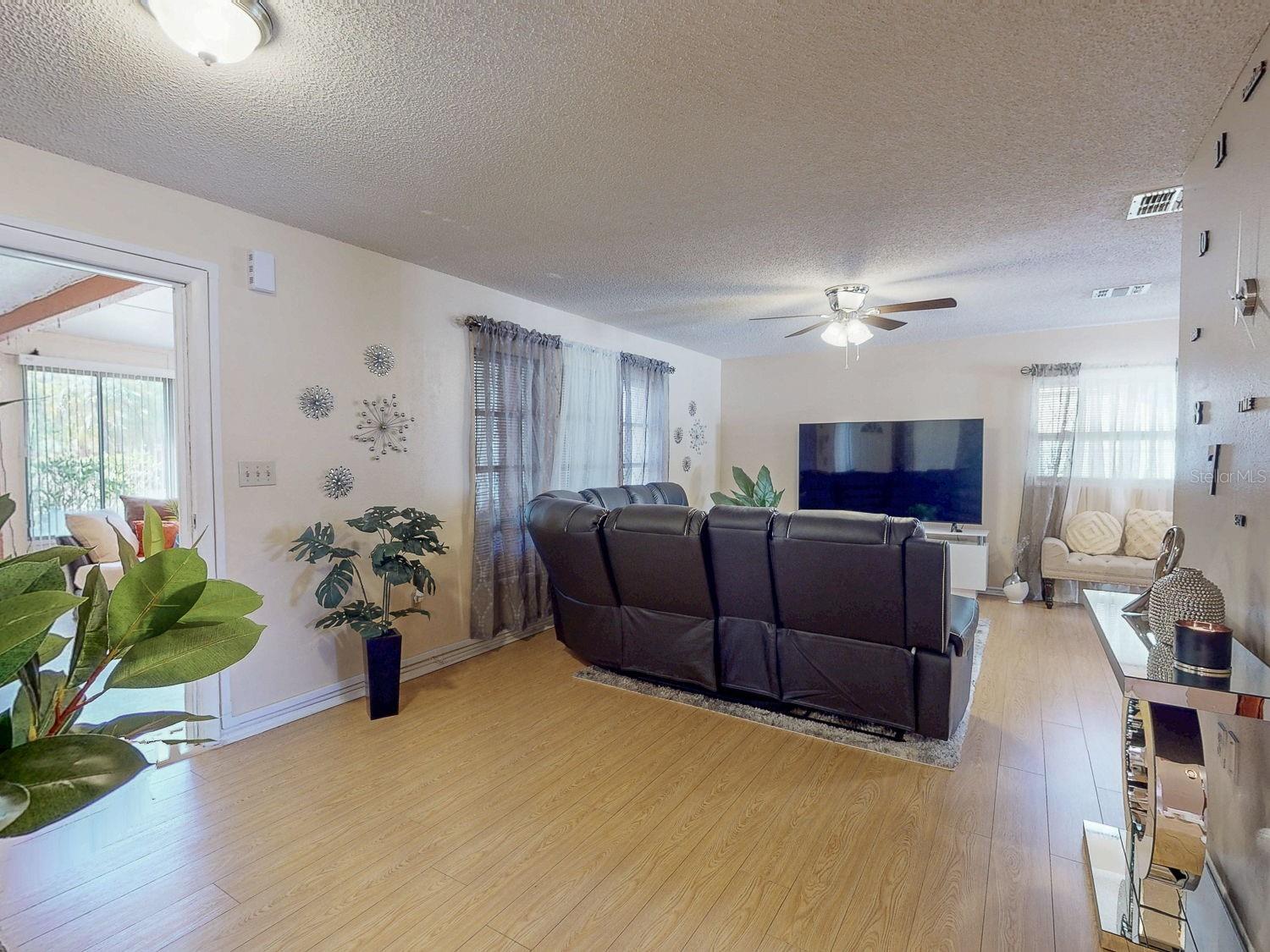 Image 15 of 46 For 5763 55th Terrace N