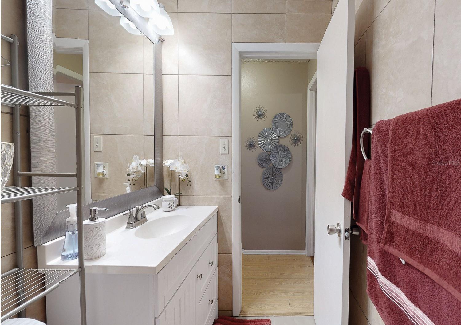 Image 19 of 46 For 5763 55th Terrace N