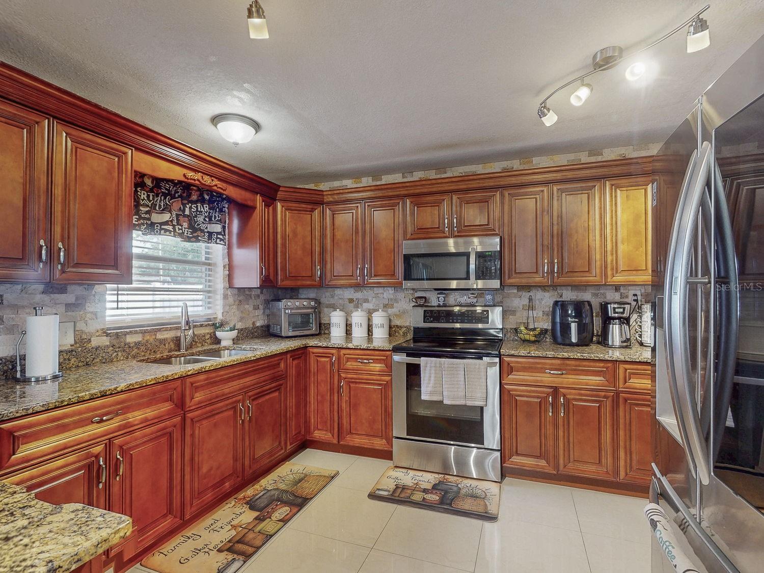 Image 2 of 46 For 5763 55th Terrace N