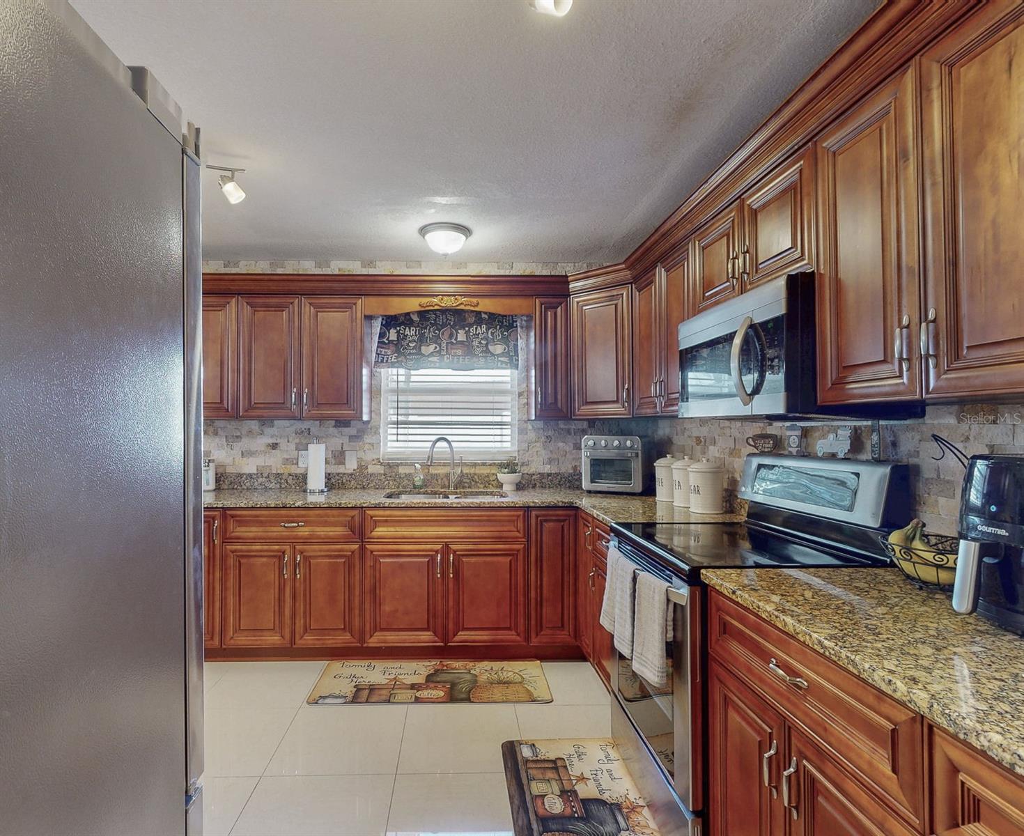 Image 27 of 46 For 5763 55th Terrace N