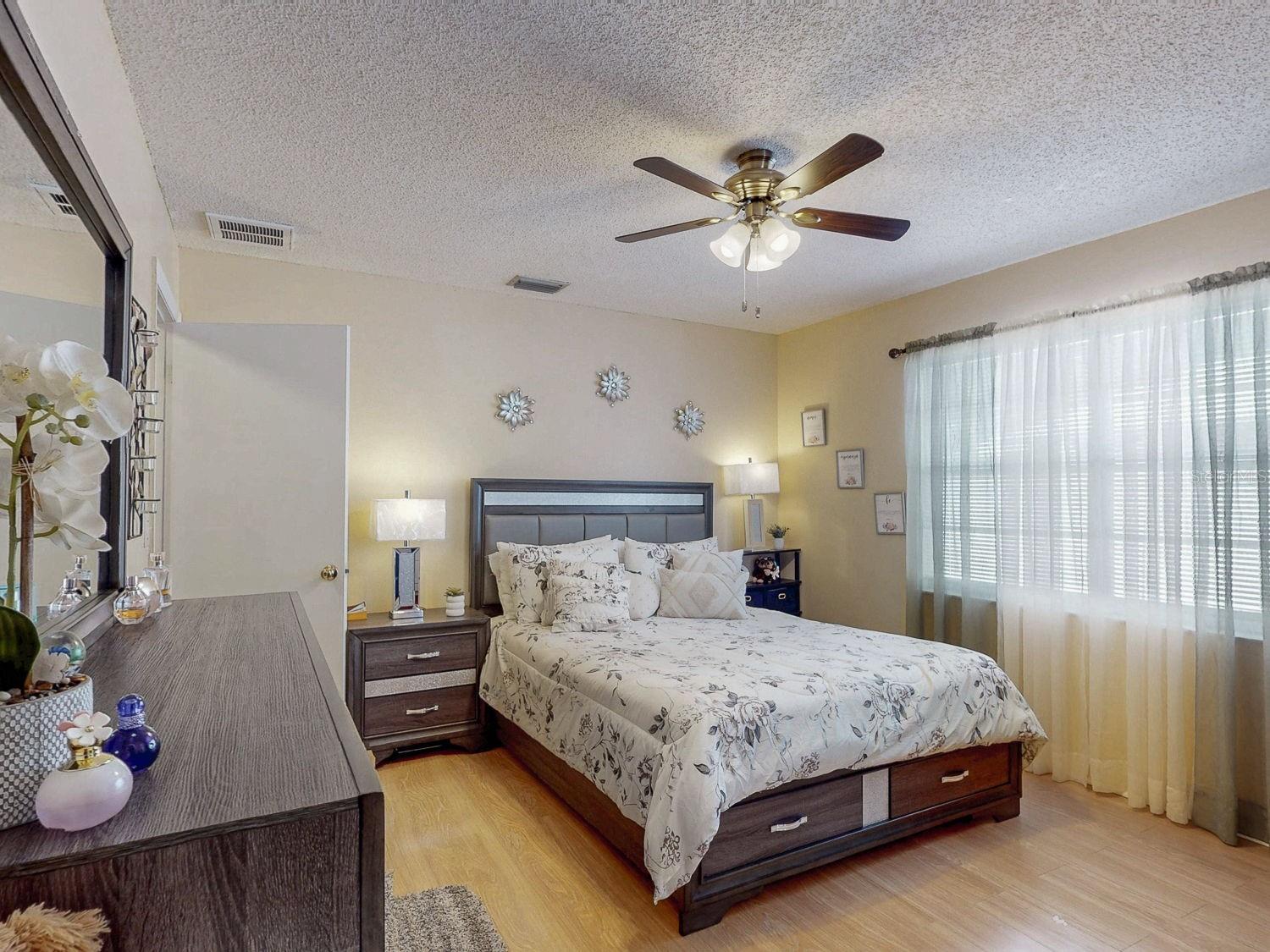 Image 31 of 46 For 5763 55th Terrace N