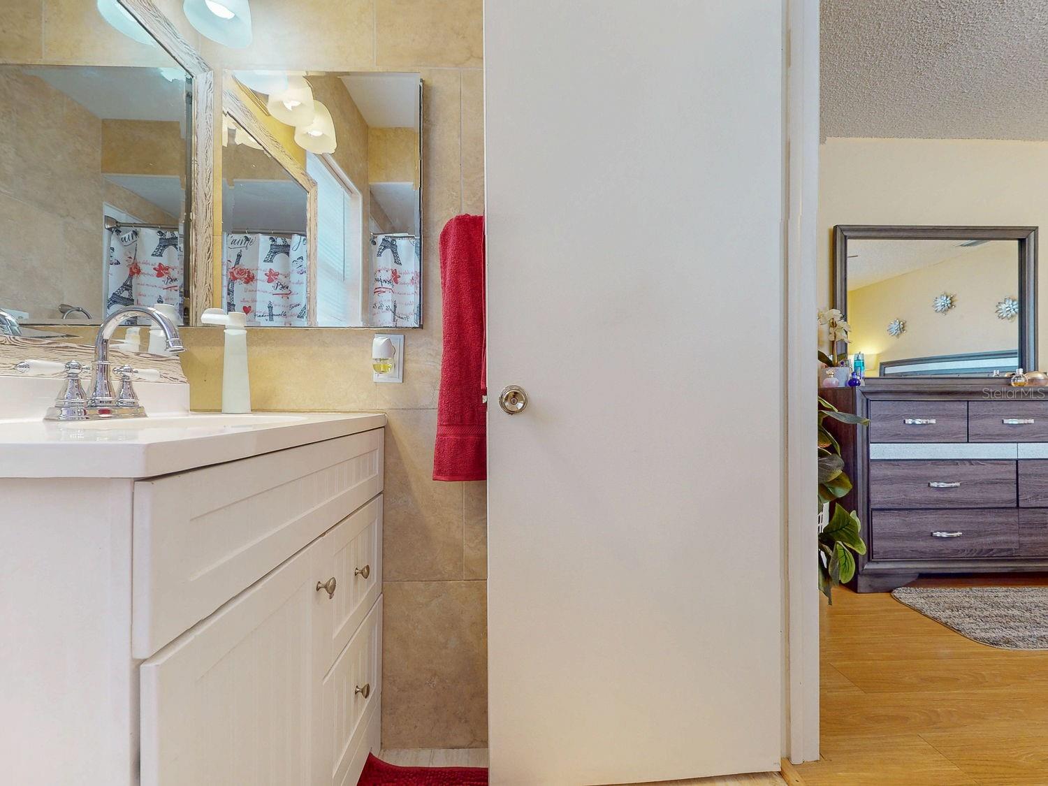 Image 32 of 46 For 5763 55th Terrace N