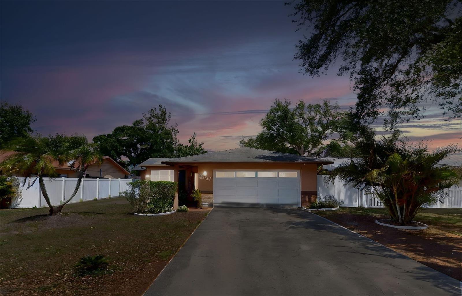 Image 4 of 46 For 5763 55th Terrace N