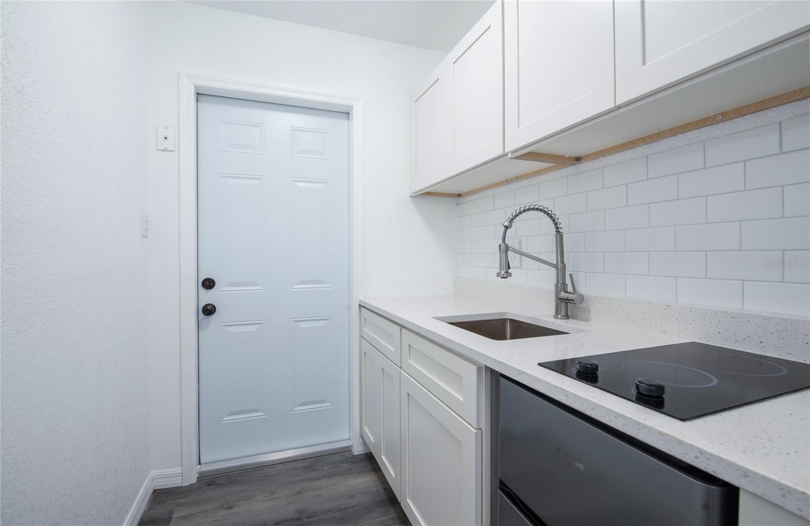 Image 34 of 65 For 717 Gulf Boulevard 3