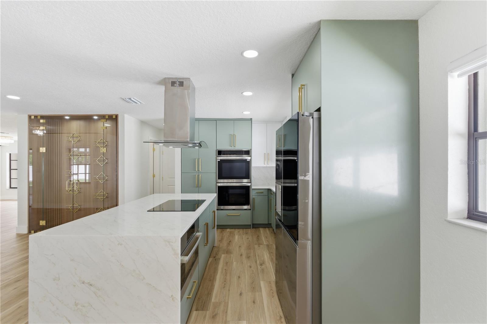 Image 2 of 51 For 2309 Pin Oak Lane E