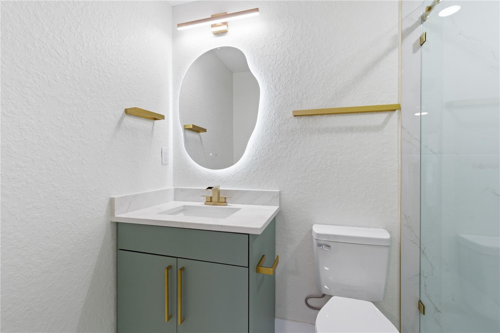 Image 28 of 51 For 2309 Pin Oak Lane E