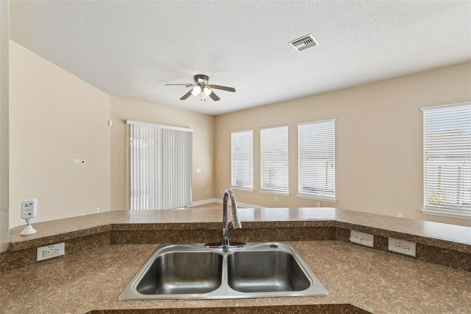 Image 21 of 53 For 30610 Casewell Place