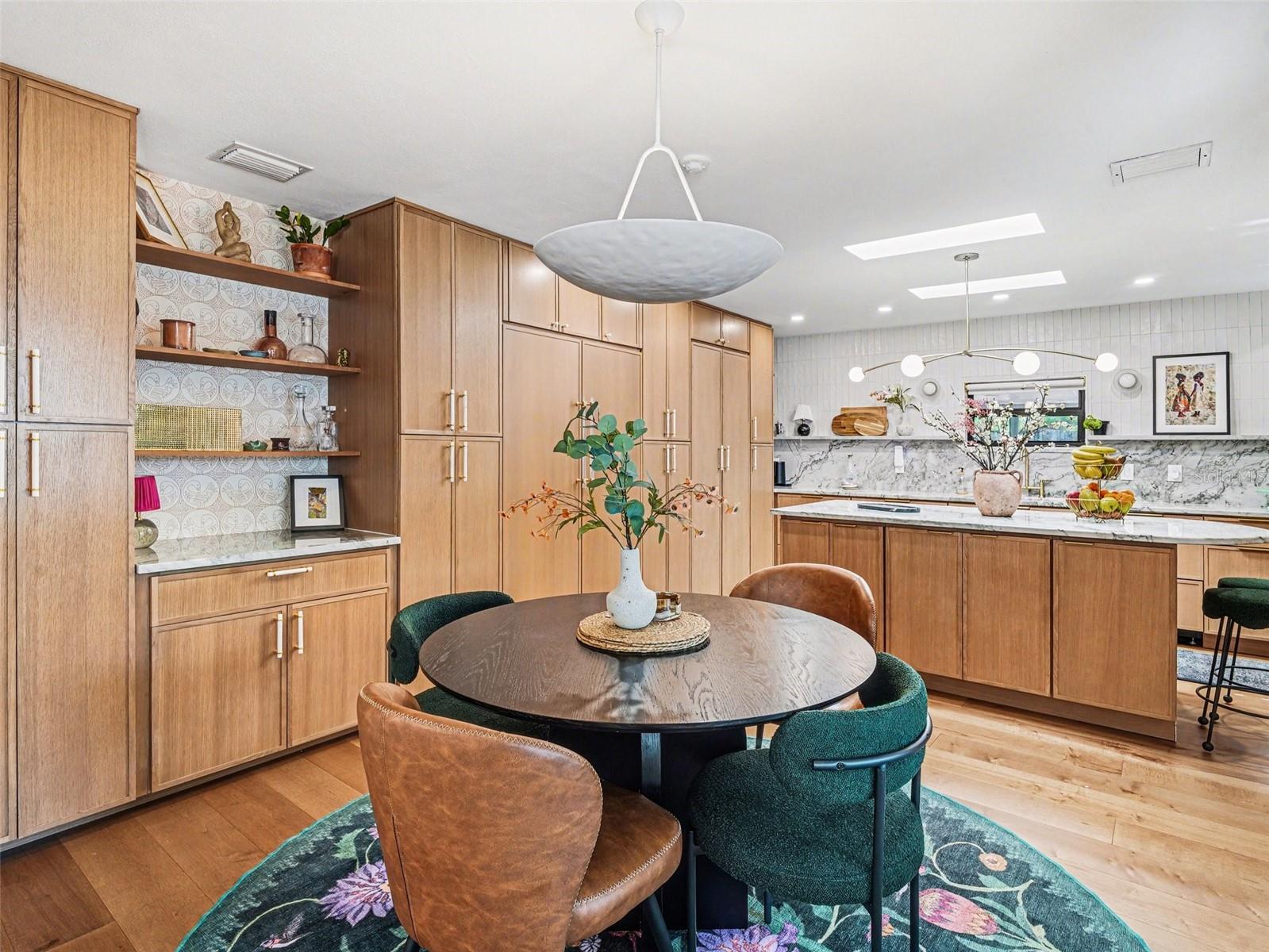 Image 10 of 36 For 4050 Turks Cap Place