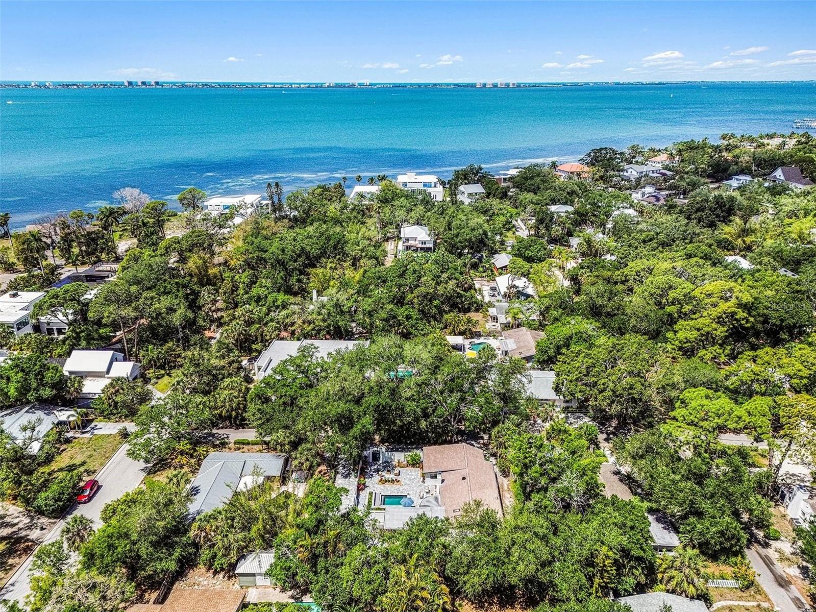 Image 32 of 36 For 4050 Turks Cap Place